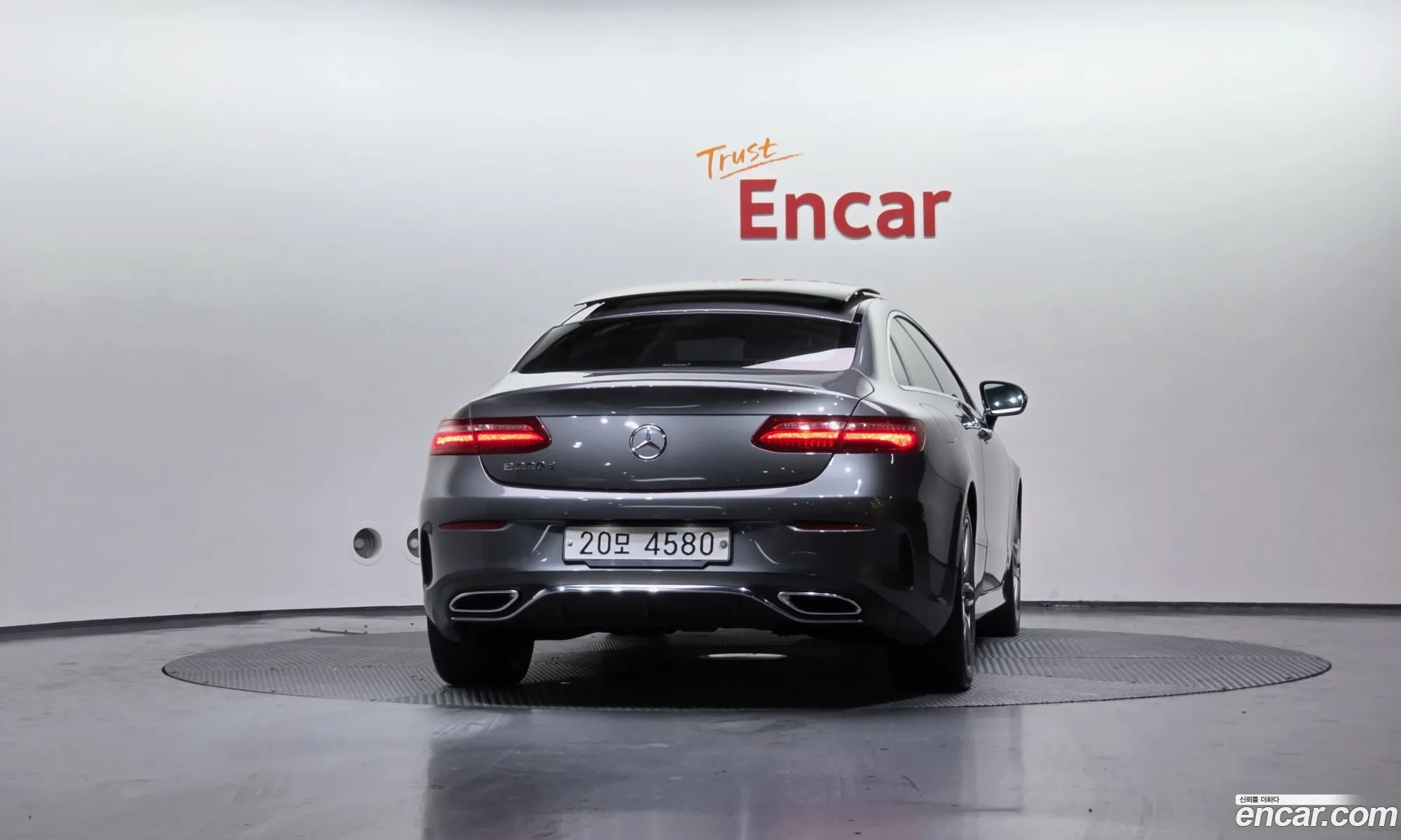 Mercedes-Benz E-Class W213 2019 WDD1J1EB1KF117626 — 14