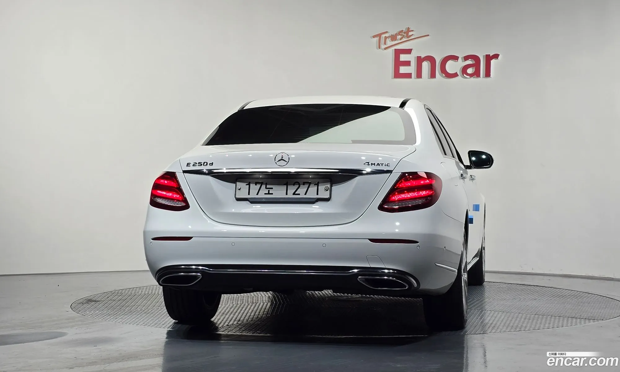 Mercedes-Benz E-Class W213 2018 WDDZF0EB0JA422447 — 6