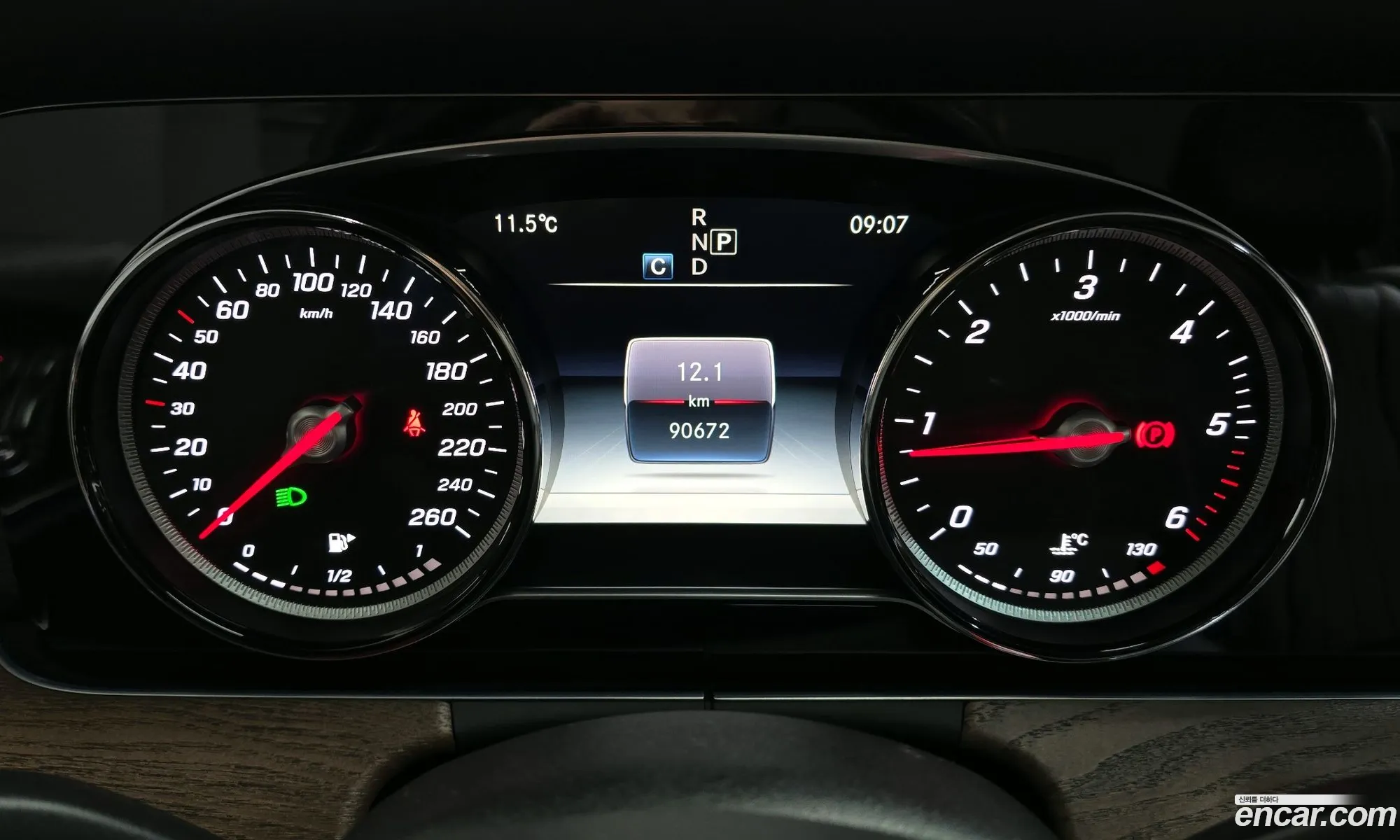 Mercedes-Benz E-Class W213 2018 WDDZF0EB0JA422447 — 5