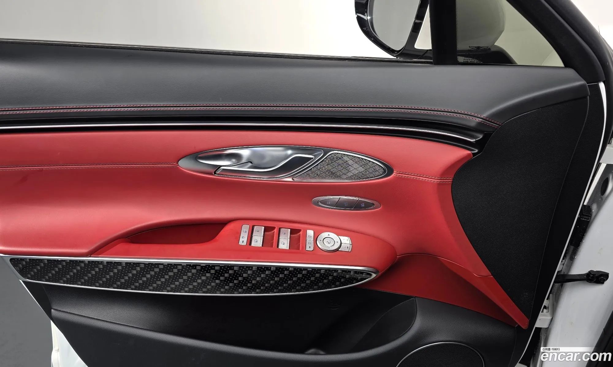 Genesis GV70 2021 — 15