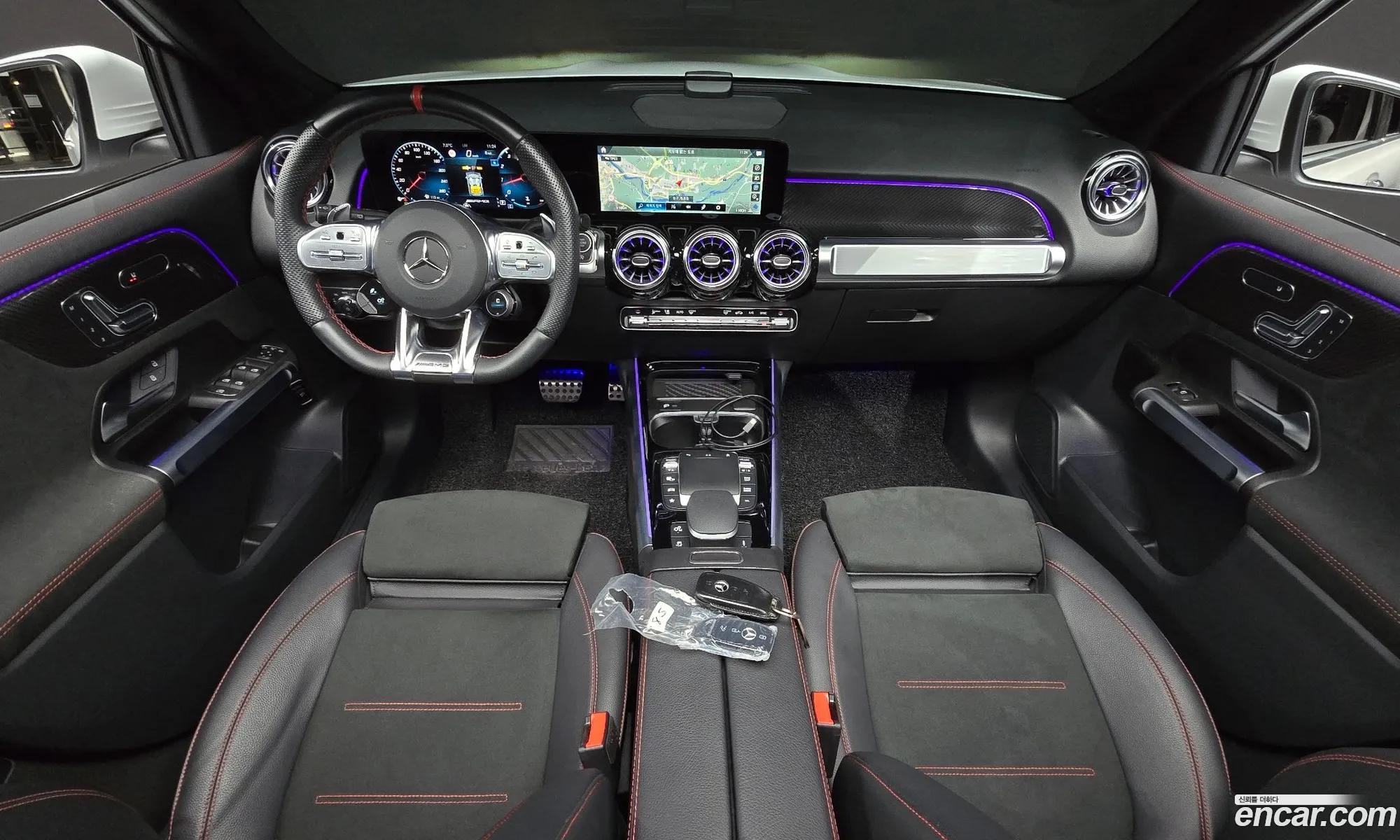 Mercedes-Benz GLB-Class X247 2023 — 13