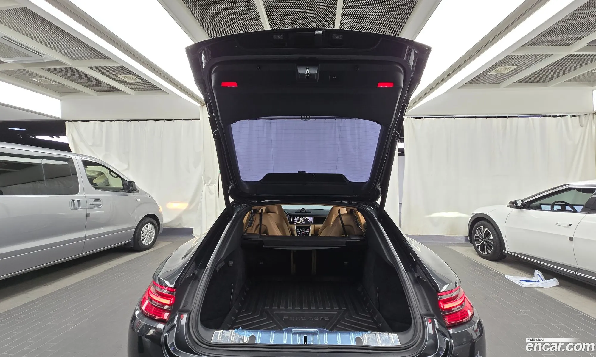 Porsche Panamera 2018 — 8