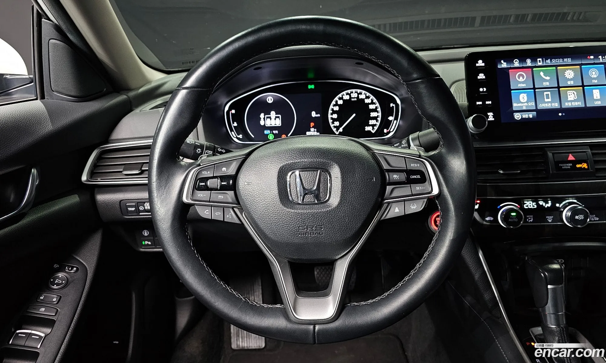 Honda Accord 10th Gen 2021 — 12
