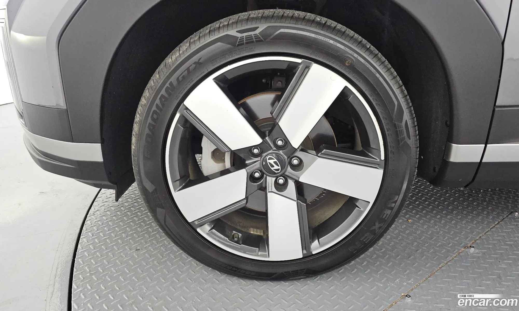Hyundai Santa Fe 2024 — 18