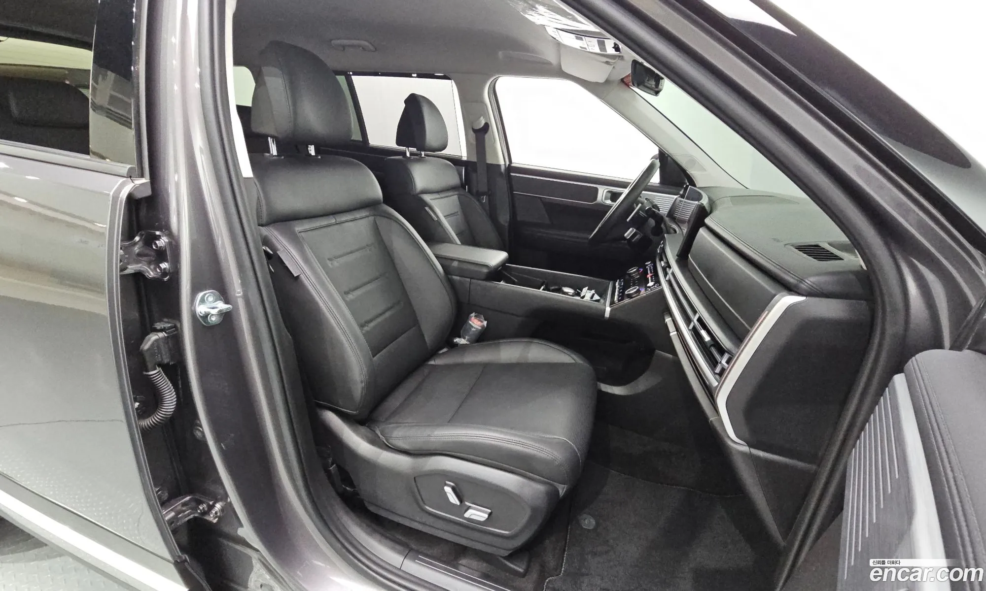 Hyundai Santa Fe 2024 — 16