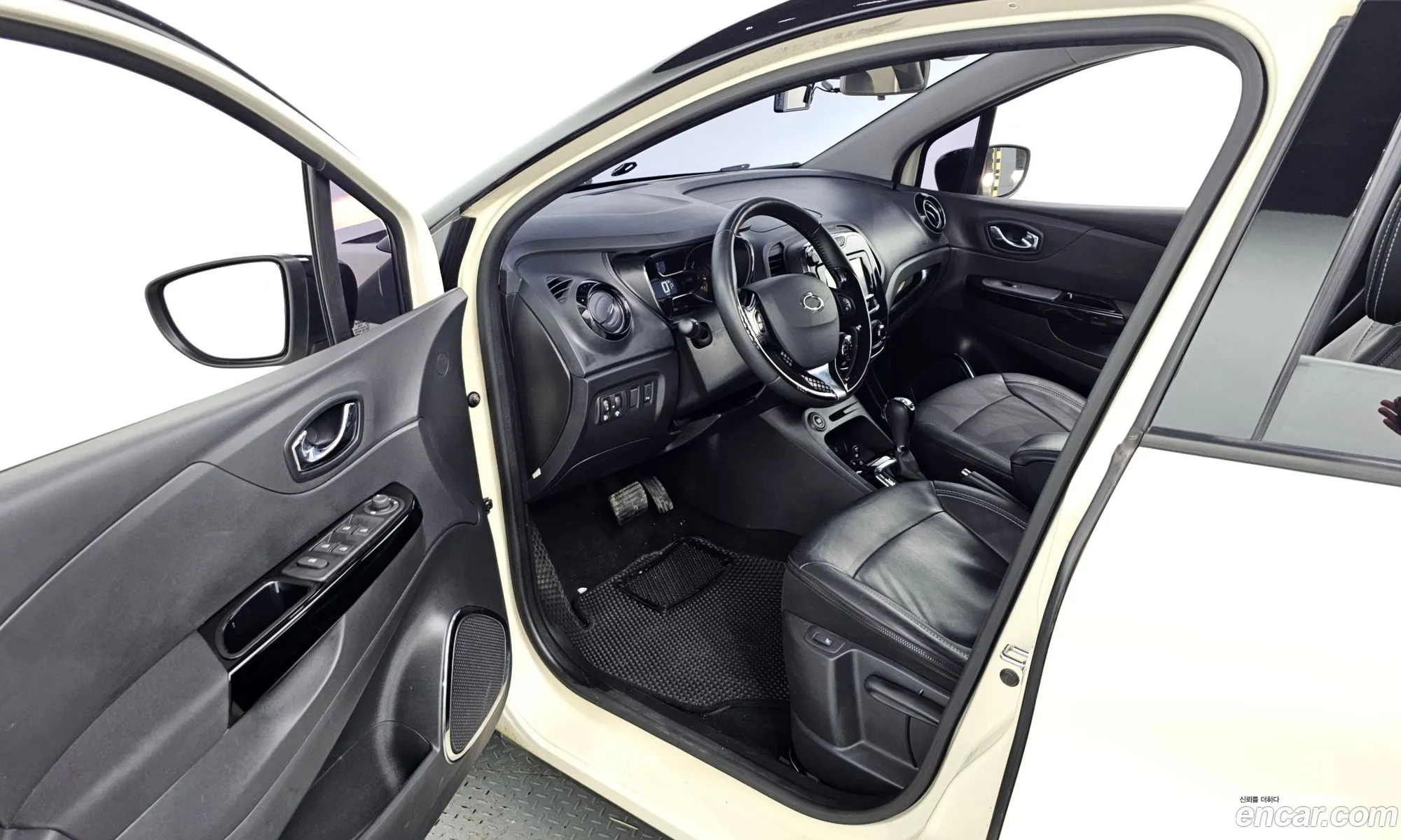 Renault Korea (Samsung) QM3 2015 — 16
