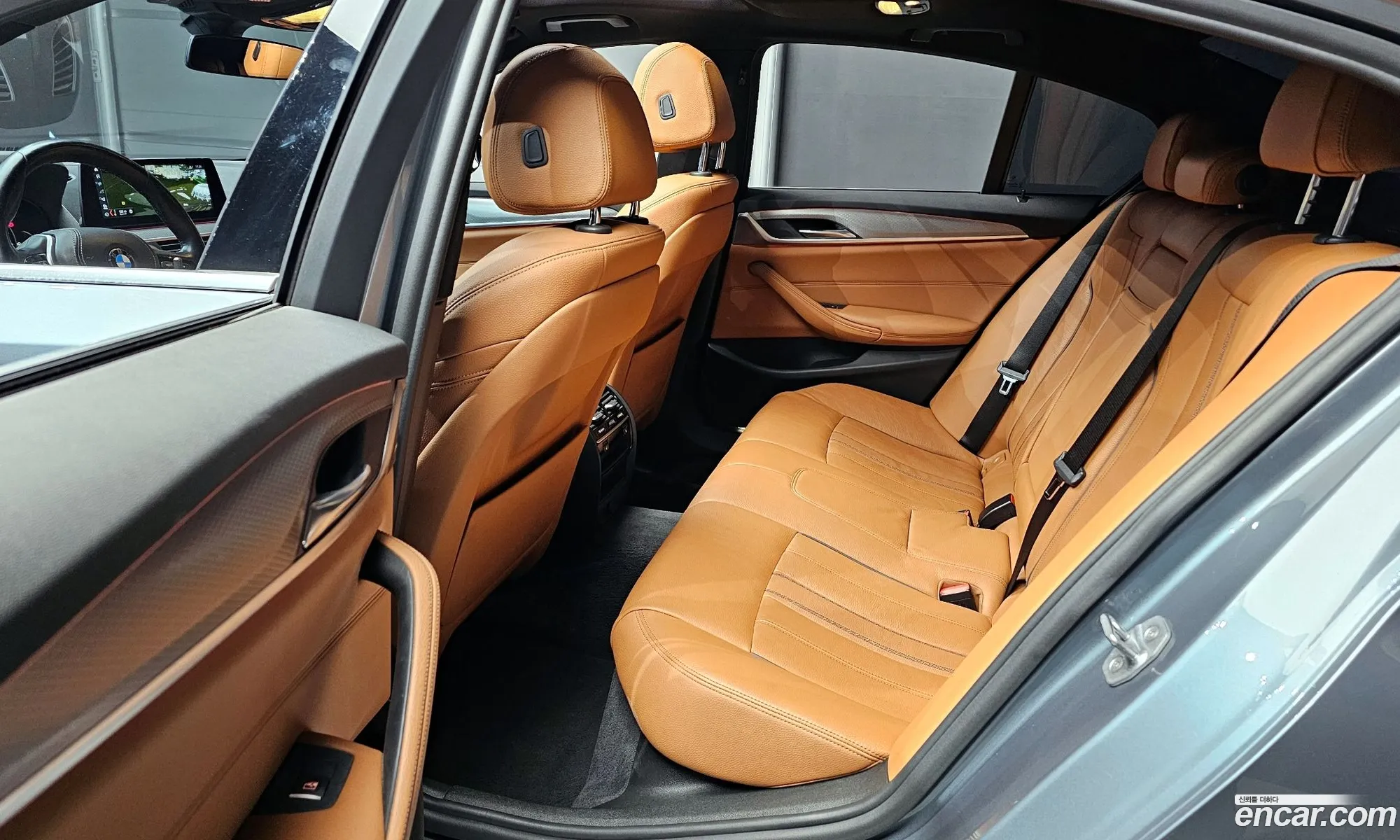 BMW 5 Series 2017 WBAJC3106JG994610 — 3