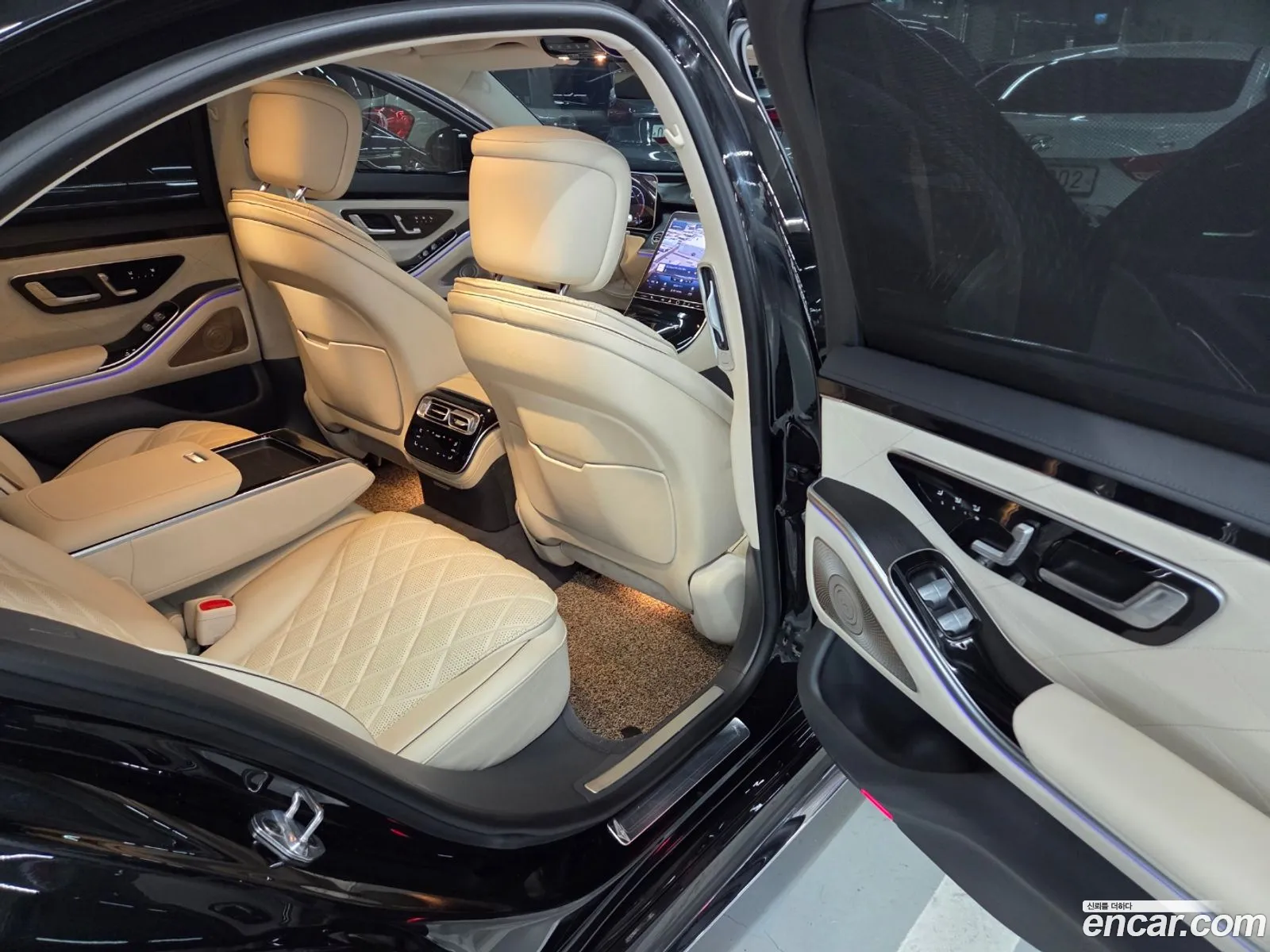 Mercedes-Benz S-Class W223 2022 — 14