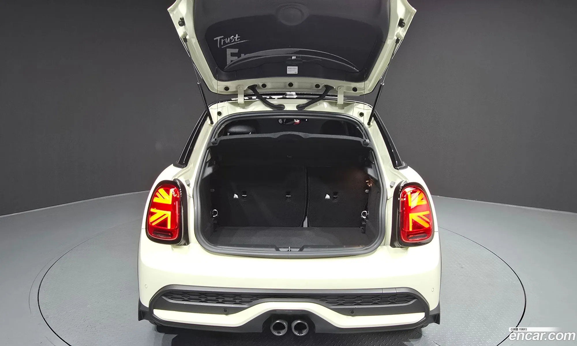 Mini Cooper S 2022 WMW61DK07N2R73722 — 5