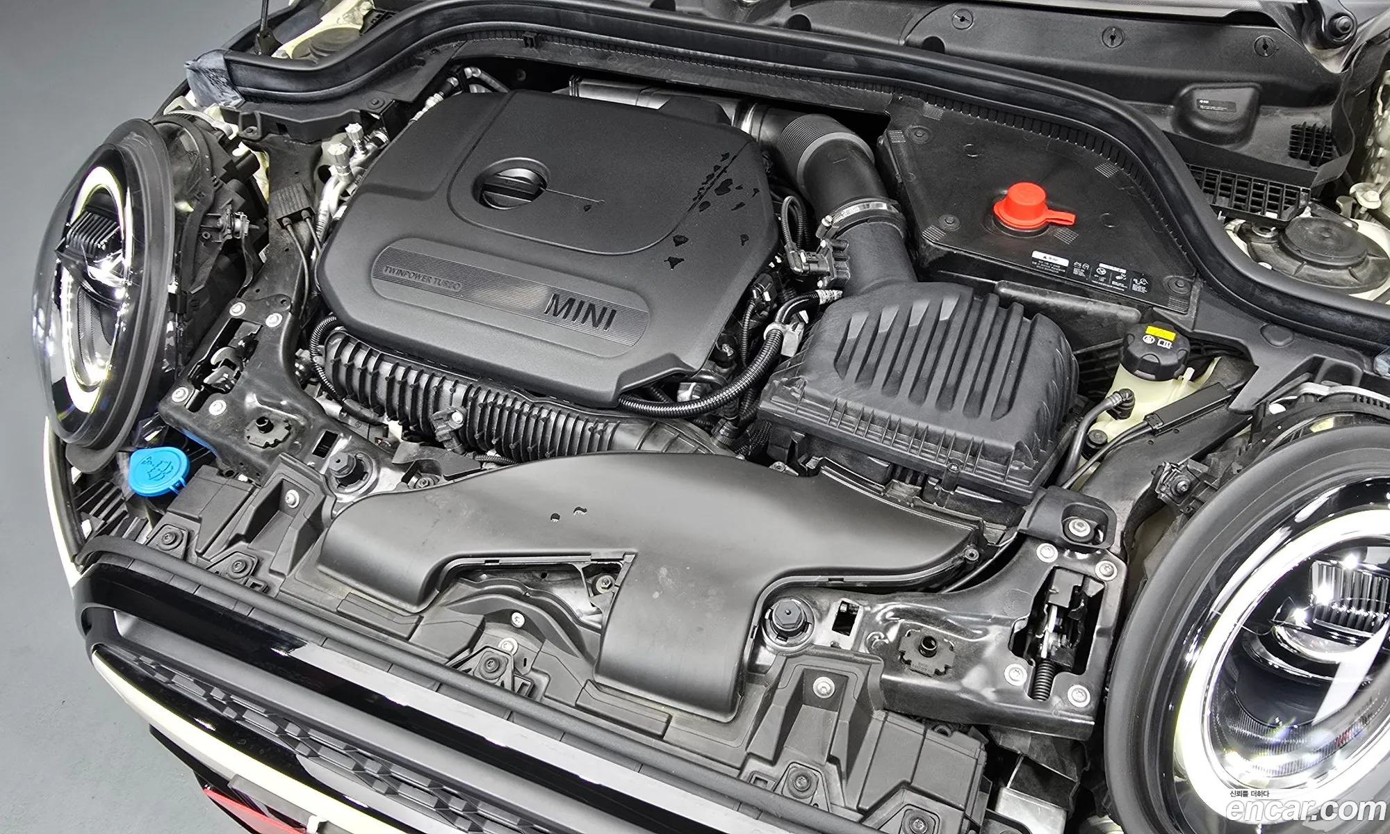 Mini Cooper S 2022 WMW61DK07N2R73722 — 18