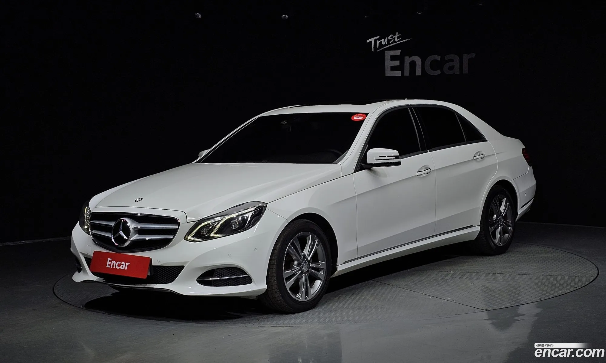 Mercedes-Benz E-Class W212 2013 WDDHF0CB7EA851069 — 19