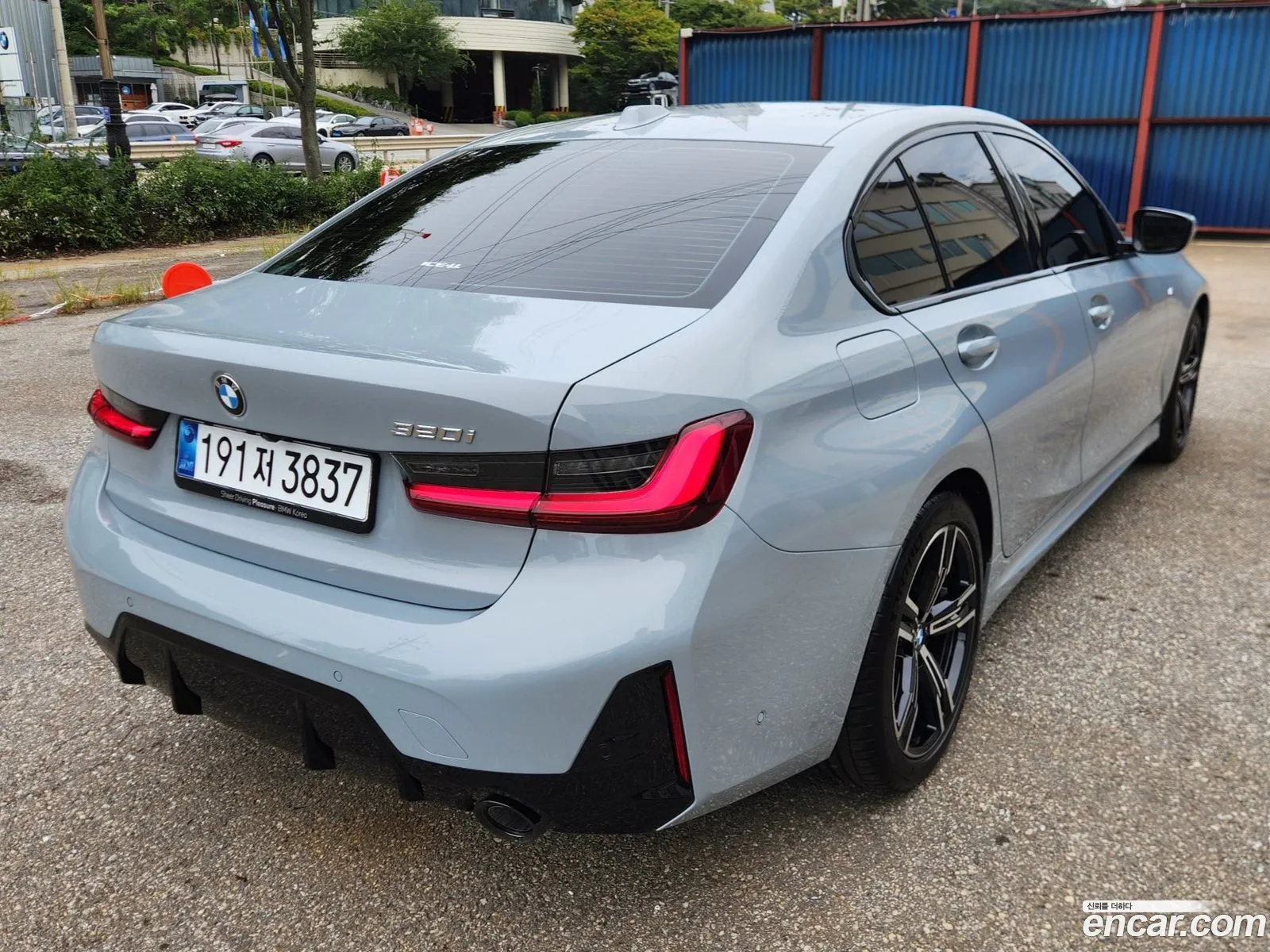 BMW 3 Series 2025 — 2