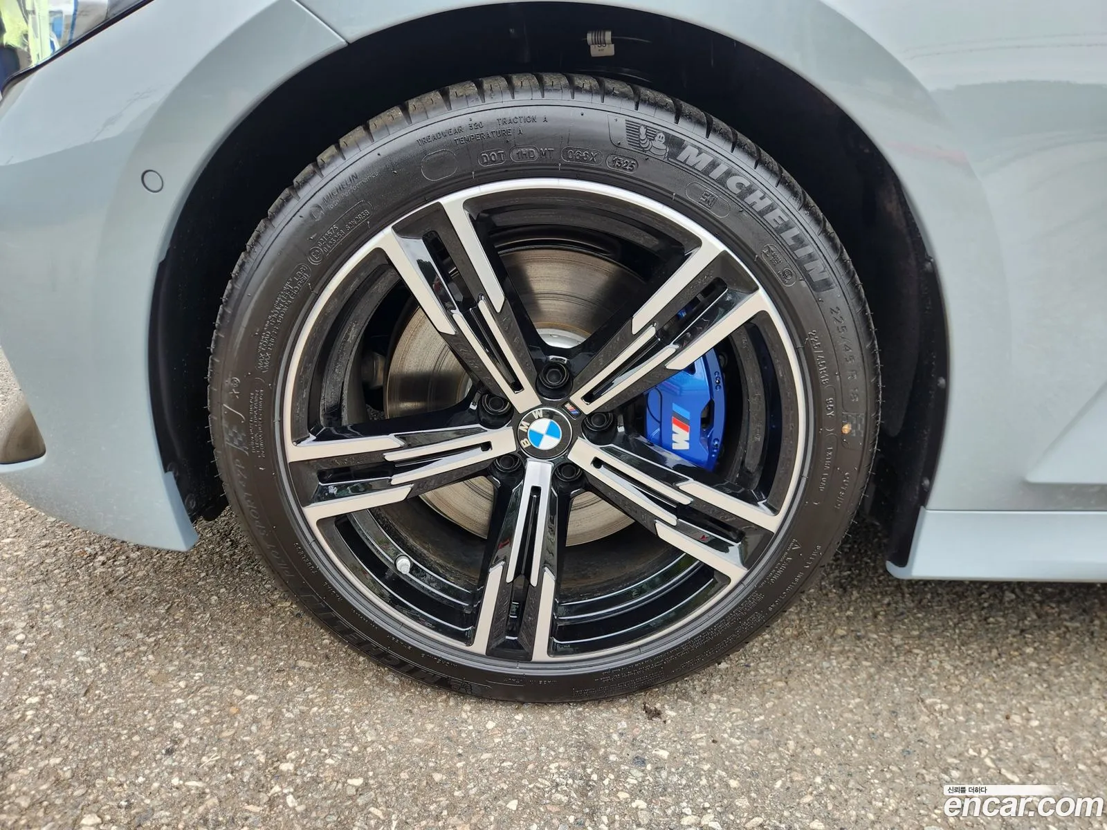 BMW 3 Series 2025 — 19