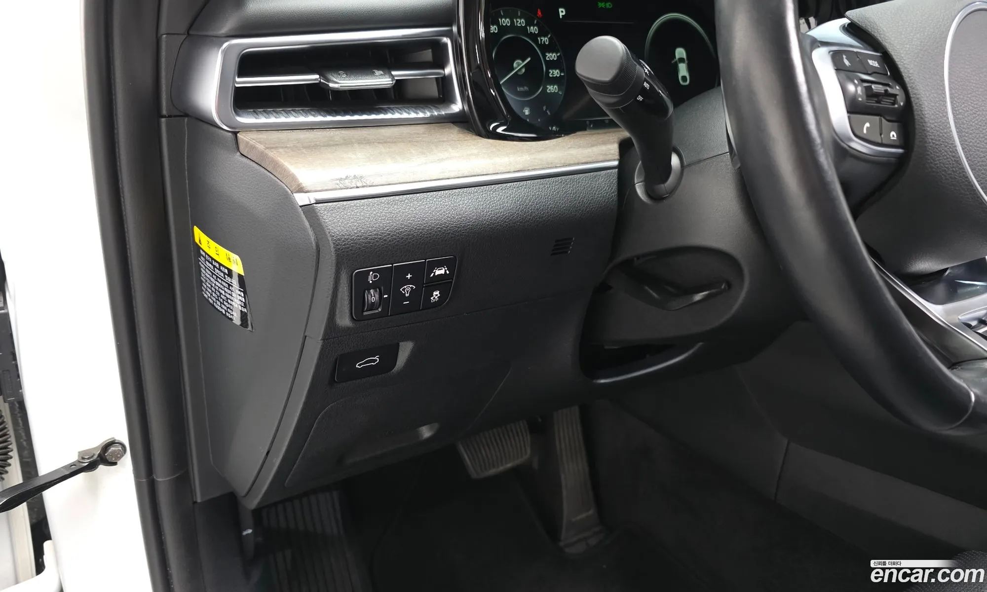 Kia K5 2020 — 16