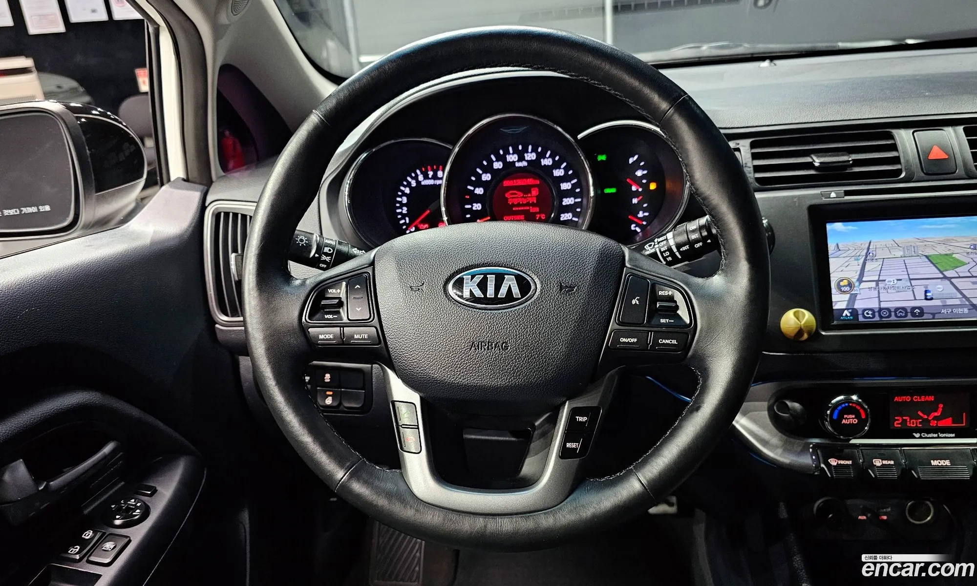 Kia Pride 2013 — 18