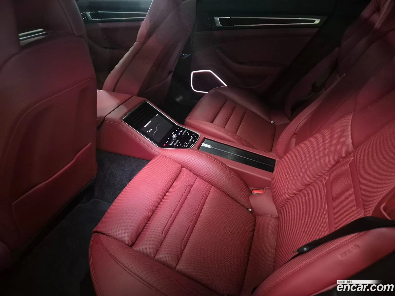 Porsche Panamera 2023 — 20