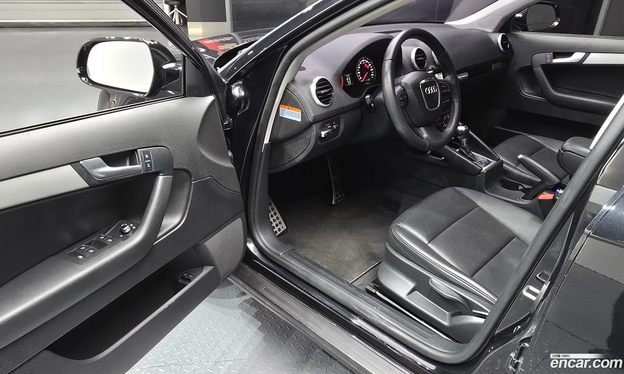 Audi A3 2012 — 12