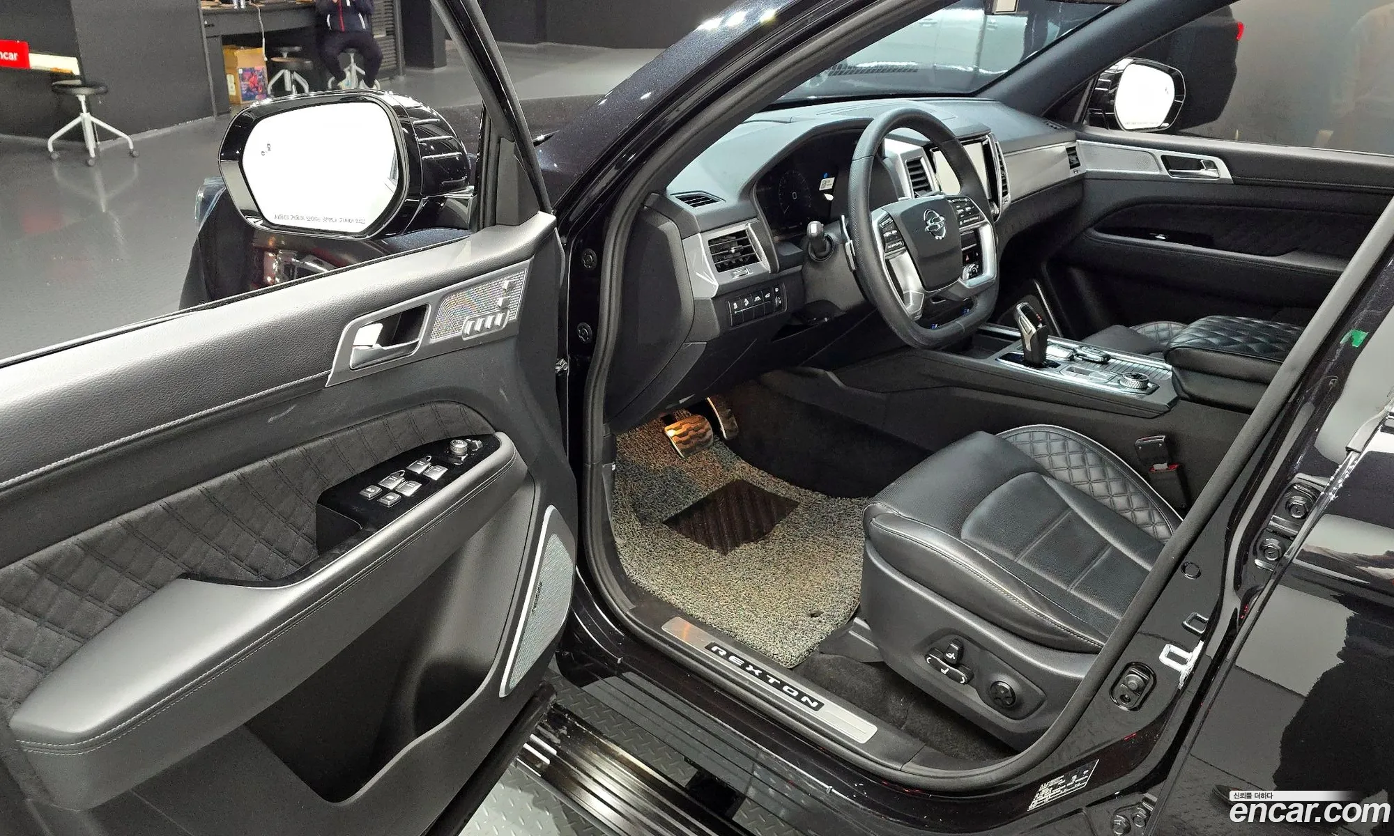 KG Mobility (SsangYong) Rexton 2020 — 3