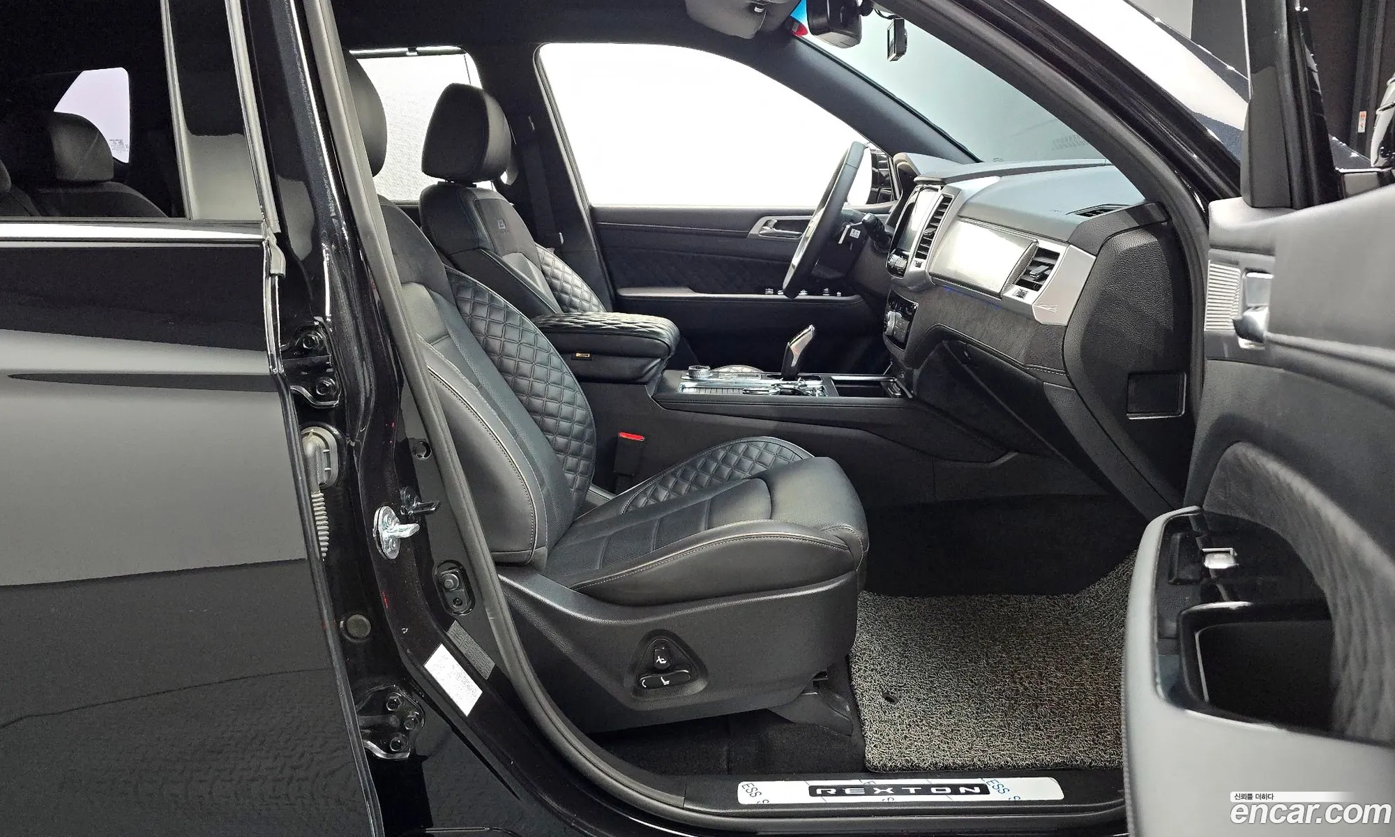KG Mobility (SsangYong) Rexton 2020 — 15