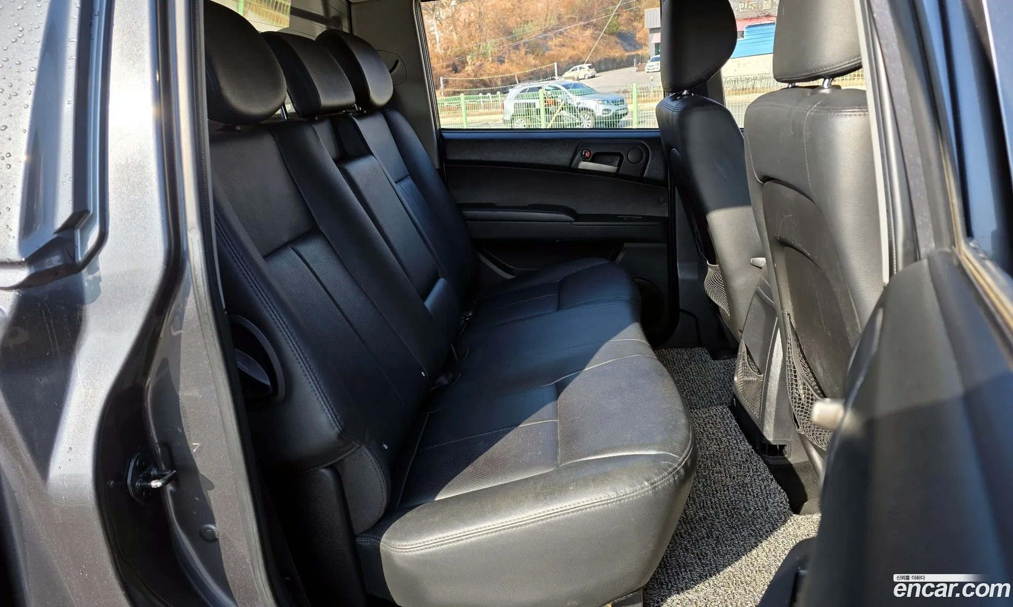 KG Mobility (SsangYong) Korando Sports 2016 — 18