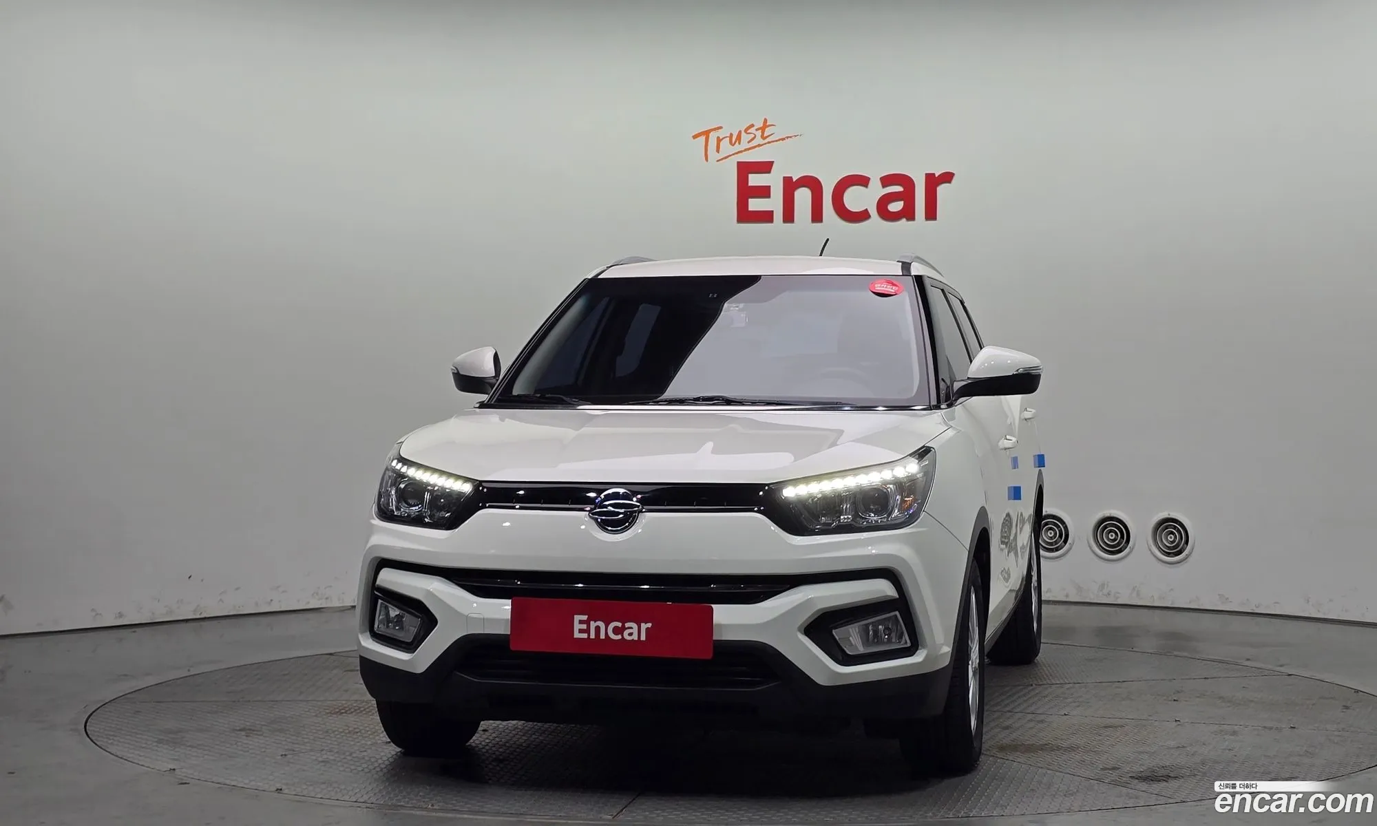 KG Mobility (SsangYong) Tivoli Armour 2019 — 2