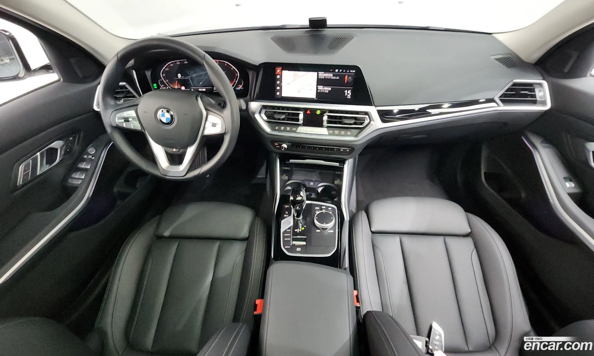 BMW 3 Series 2022 — 17