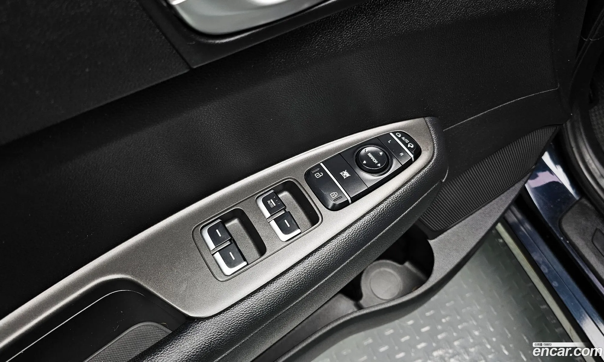 Kia K5 2017 — 2