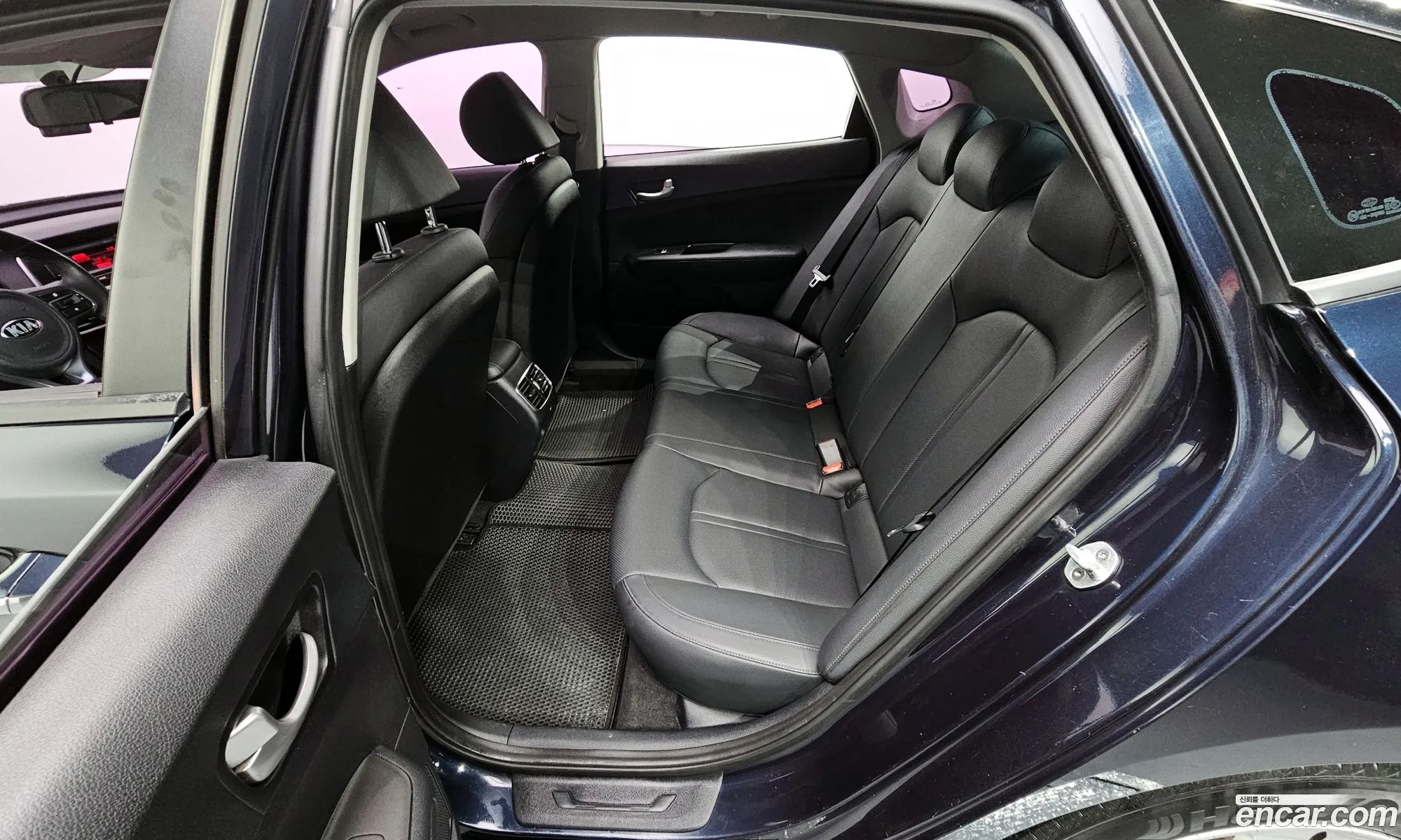 Kia K5 2017 — 18