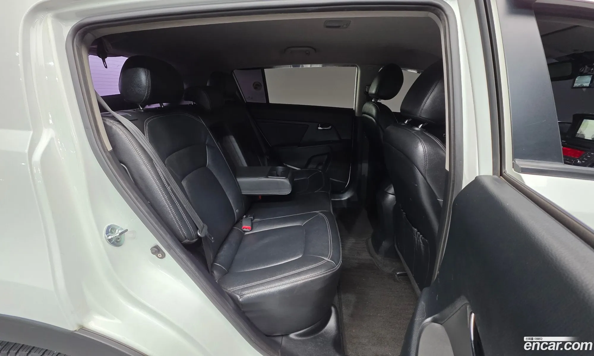 Kia Sportage R 2012 — 18