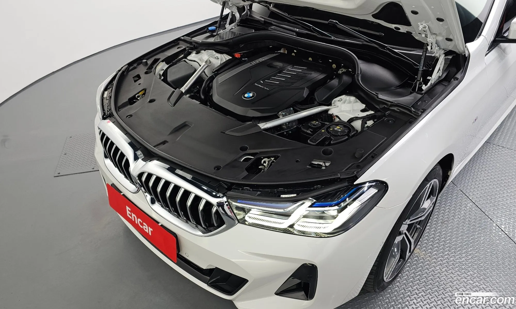 BMW 6 Series GT 2024 — 9