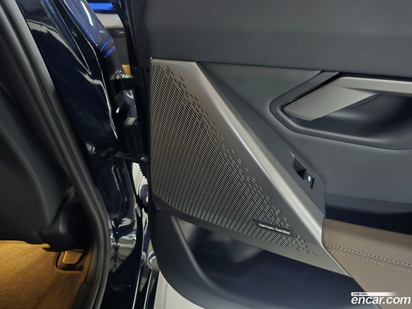 BMW 5 Series 2025 — 15