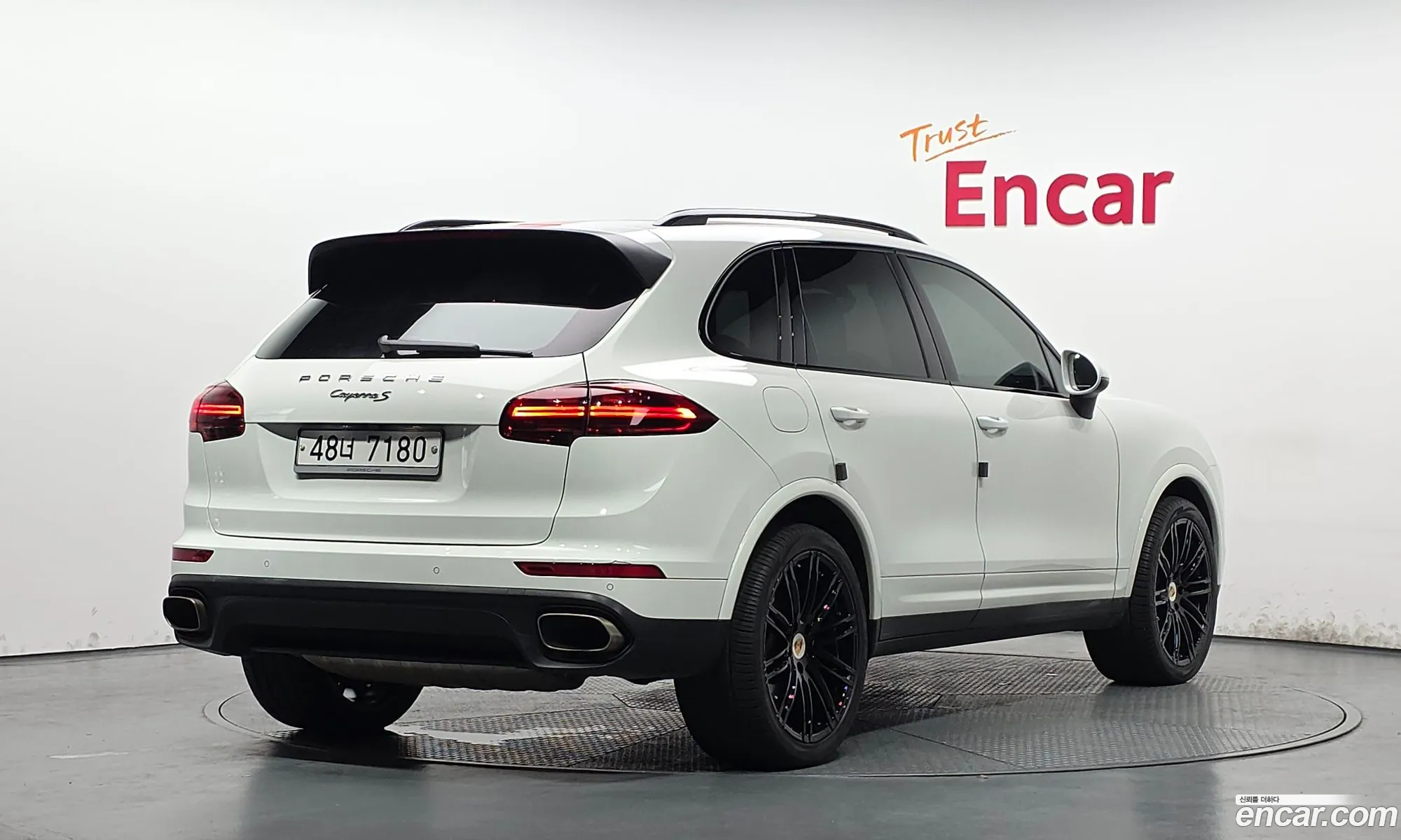 Porsche Cayenne 2017 WP1AF2928HLA29967 — 7