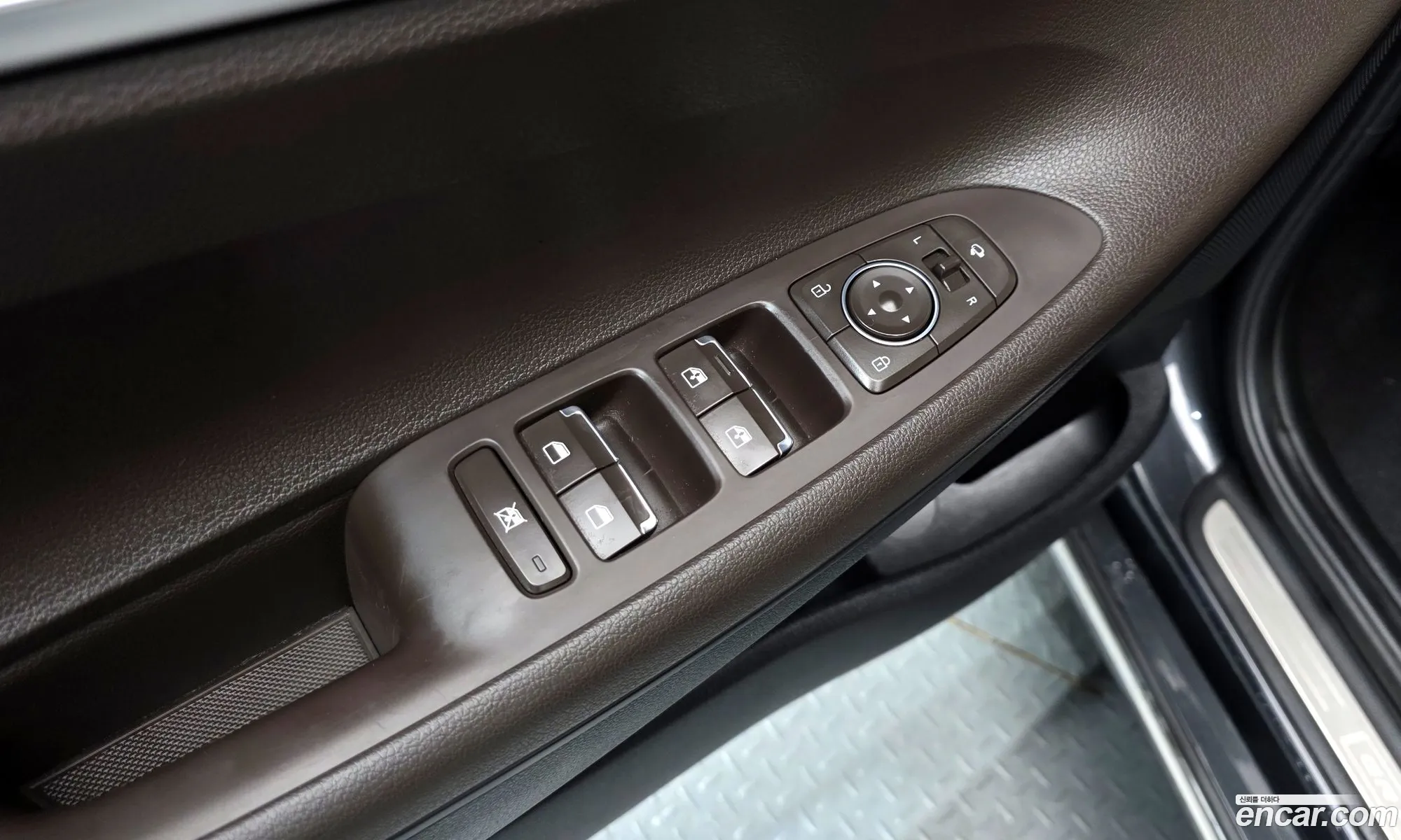 Hyundai Grandeur IG 2018 — 14