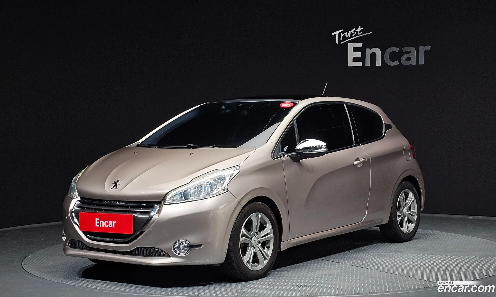 Peugeot 208 2013 VF3CA9HP8DW000428 — 6
