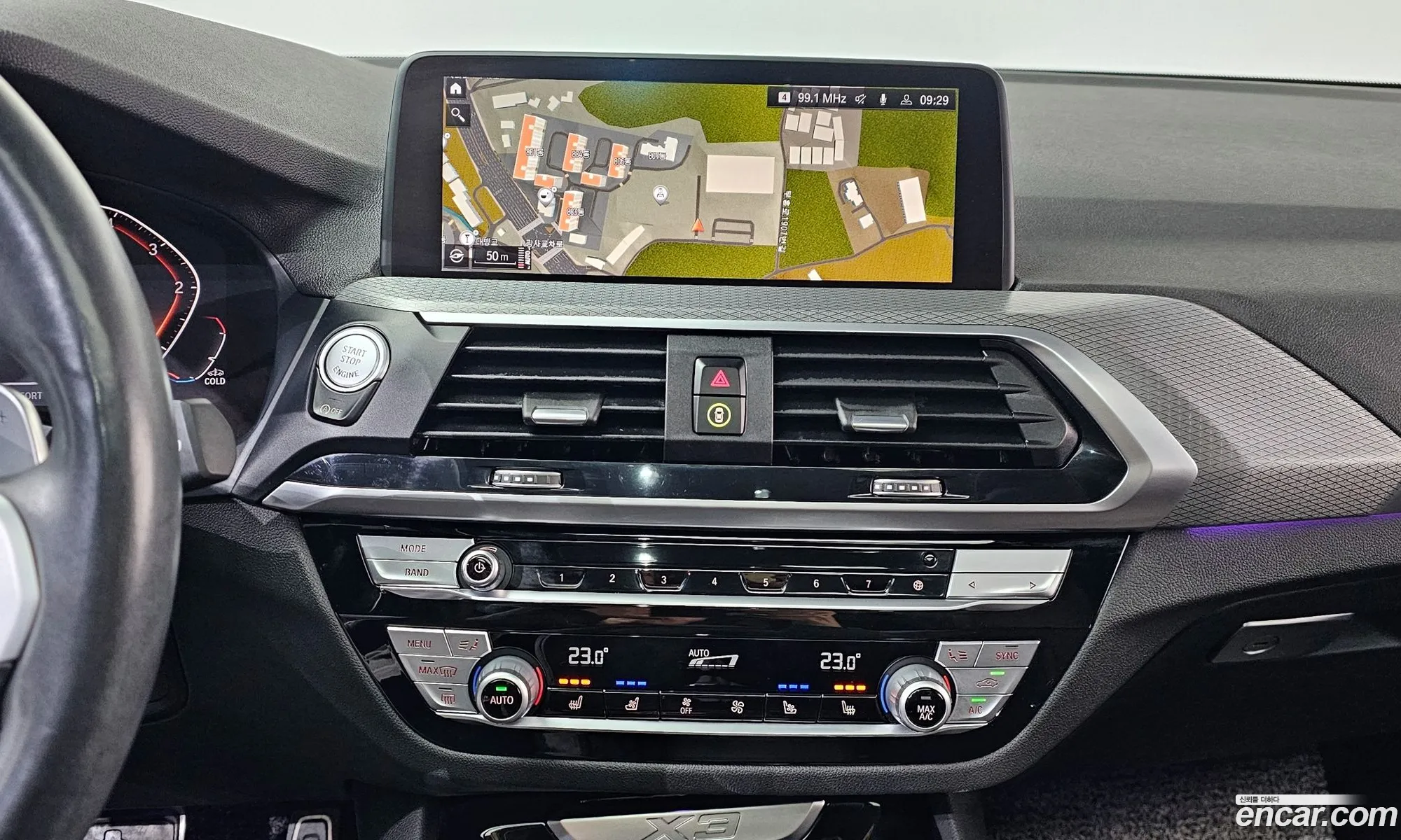 BMW X3 2021 WBAUZ3104M9F00655 — 18