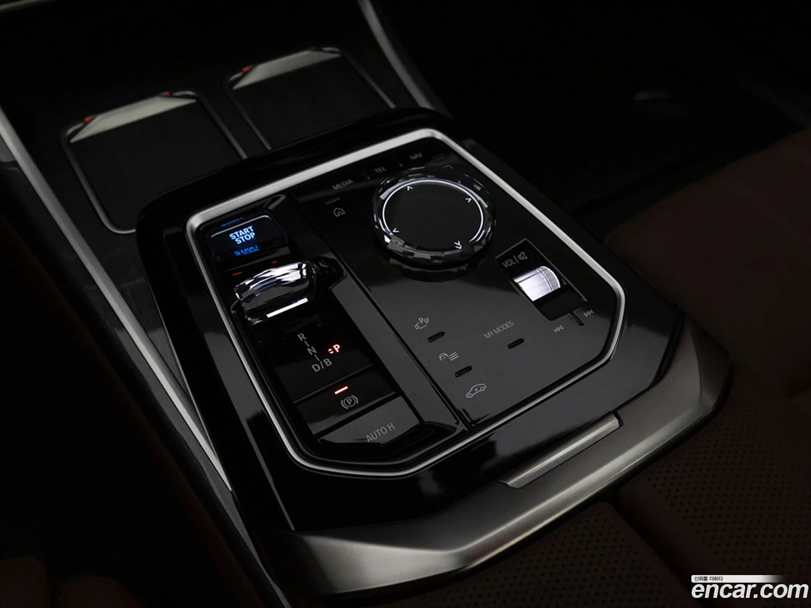 BMW i7 2023 — 12