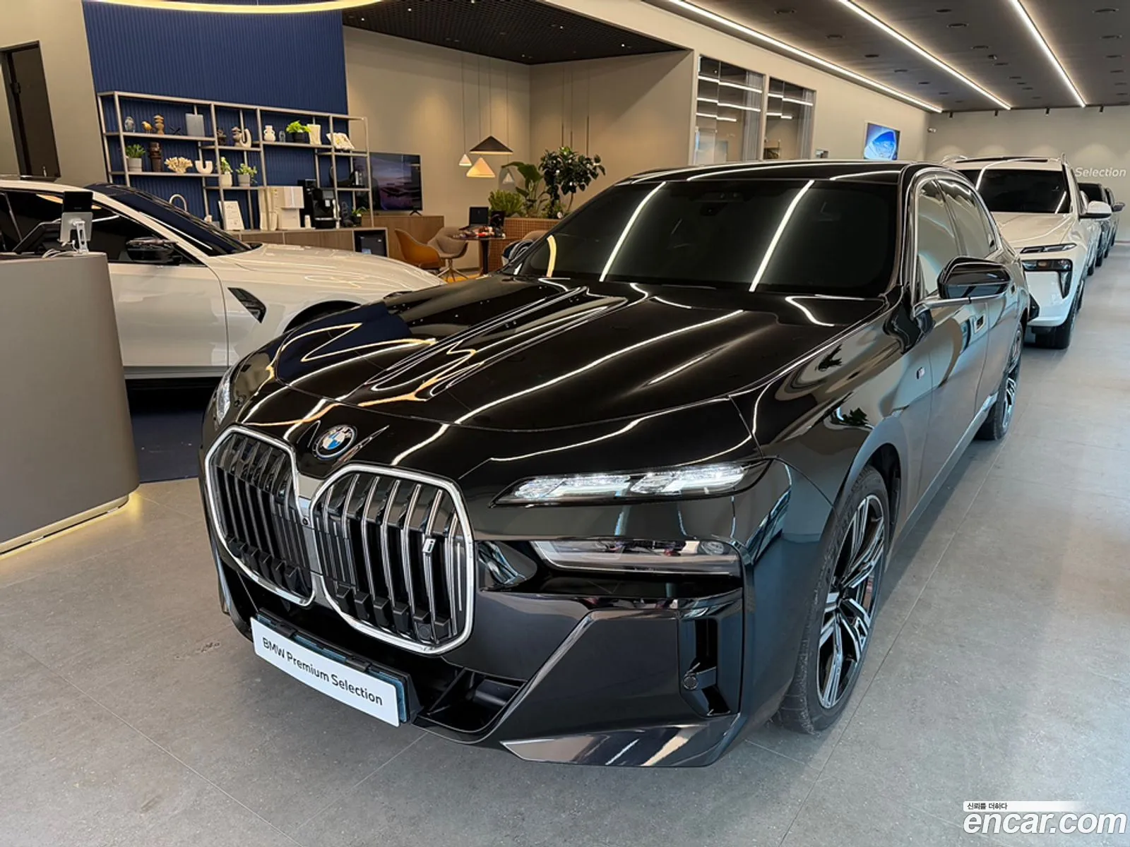 BMW i7 2023 — 19