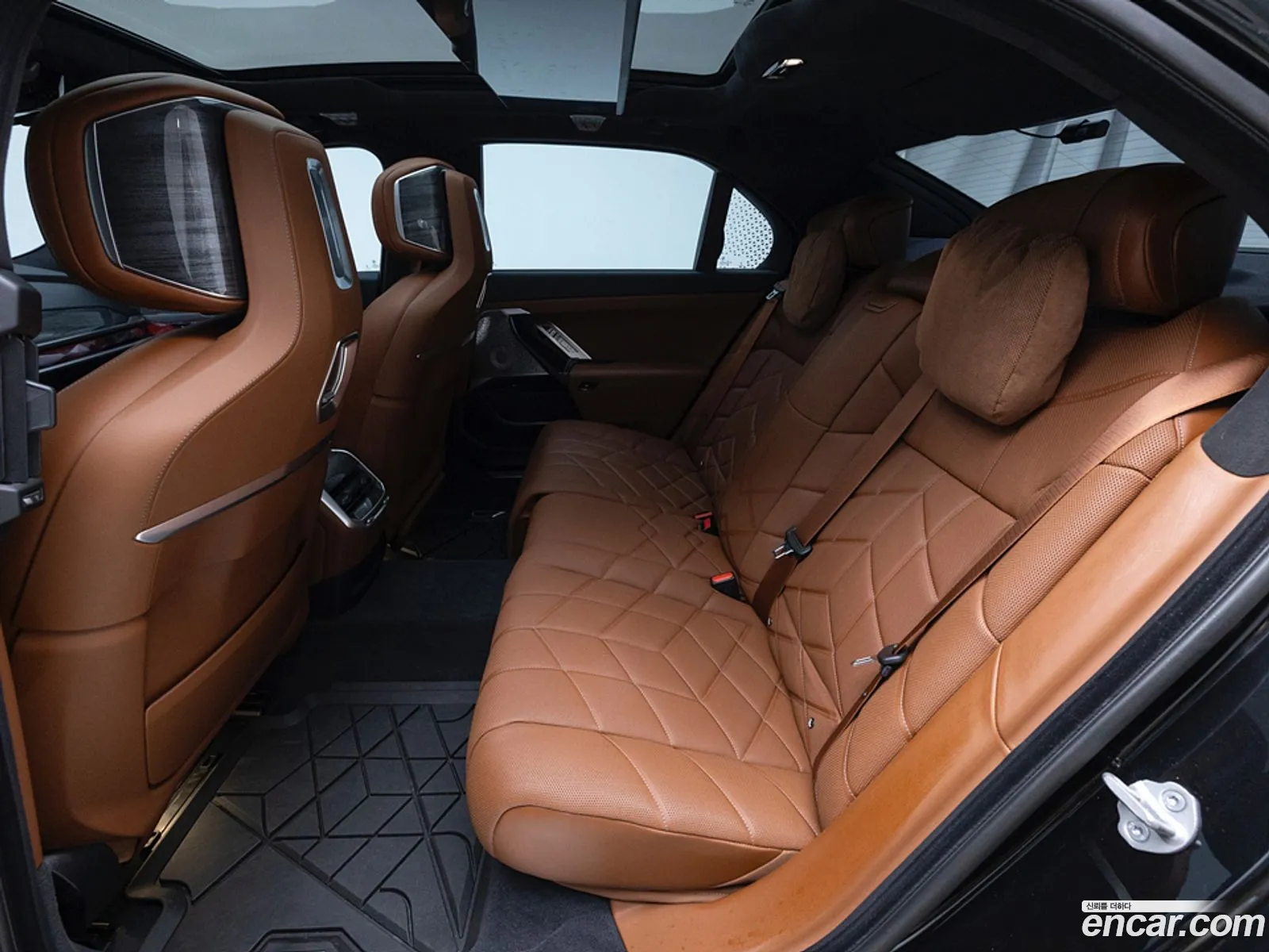 BMW i7 2023 — 6