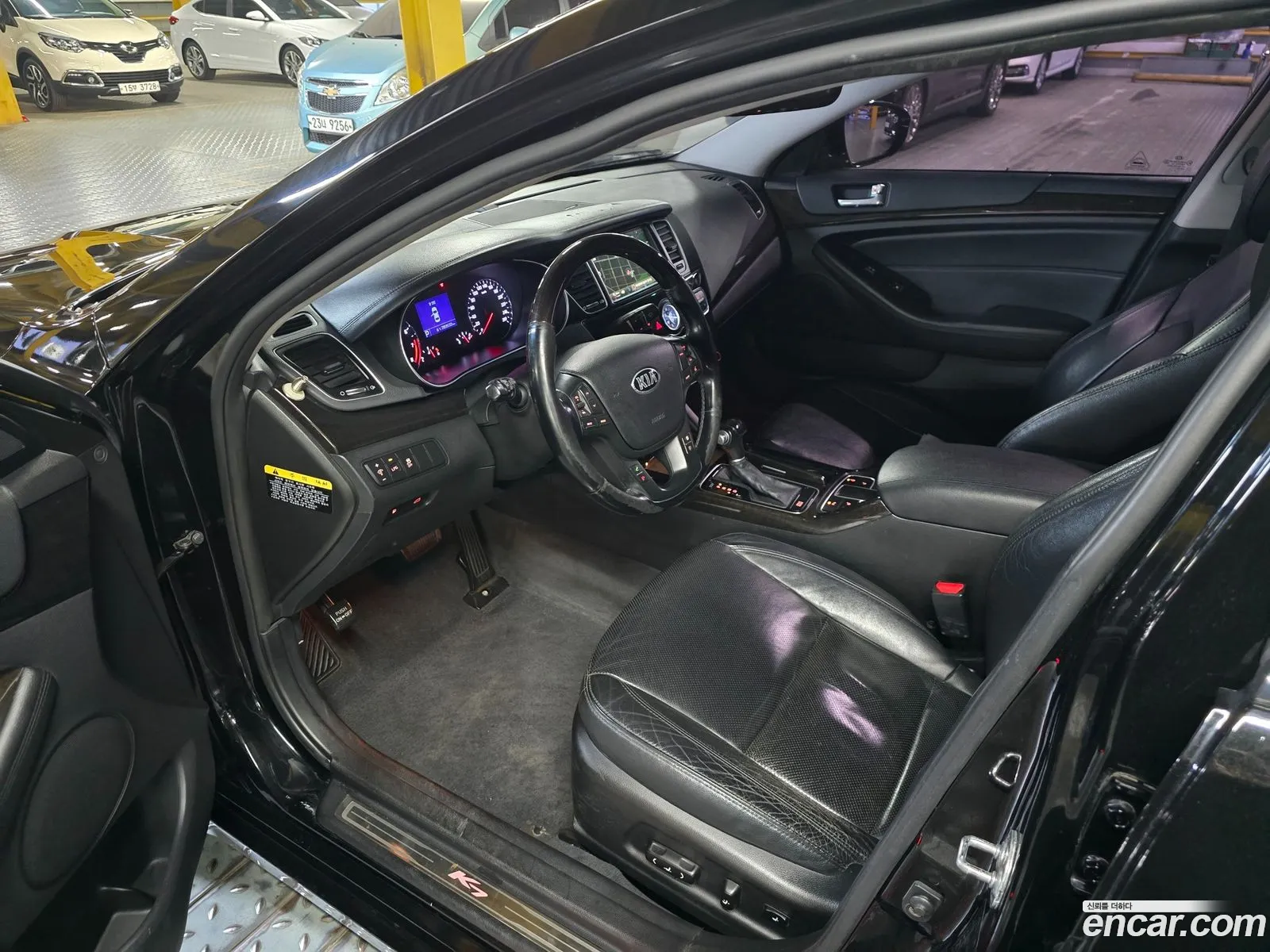 Kia K7 2013 — 10