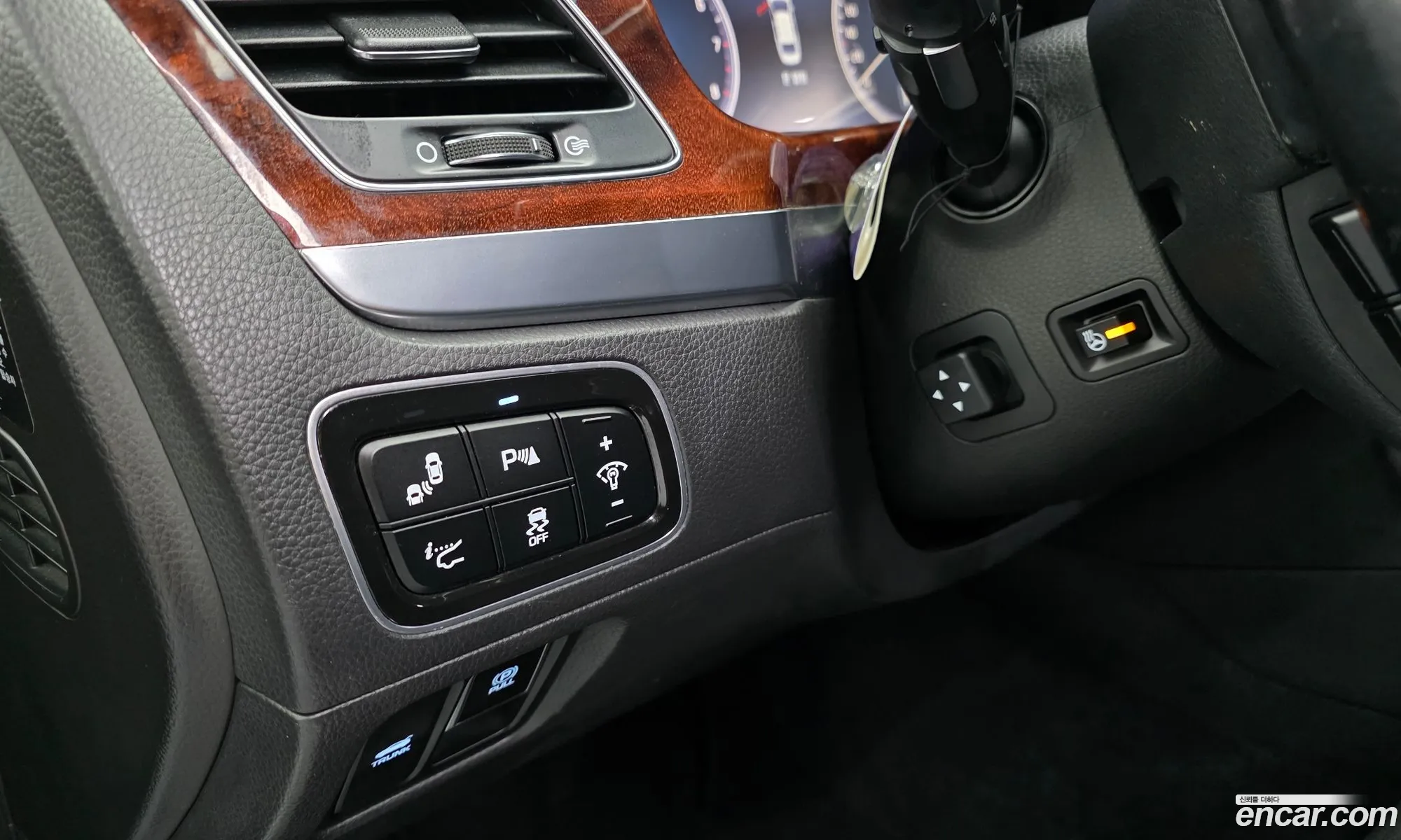 Hyundai Equus 2014 — 14