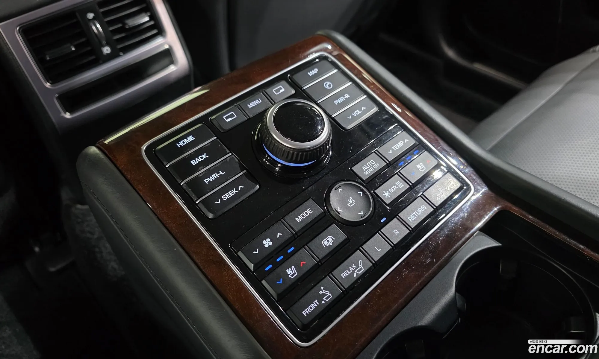 Hyundai Equus 2014 — 3