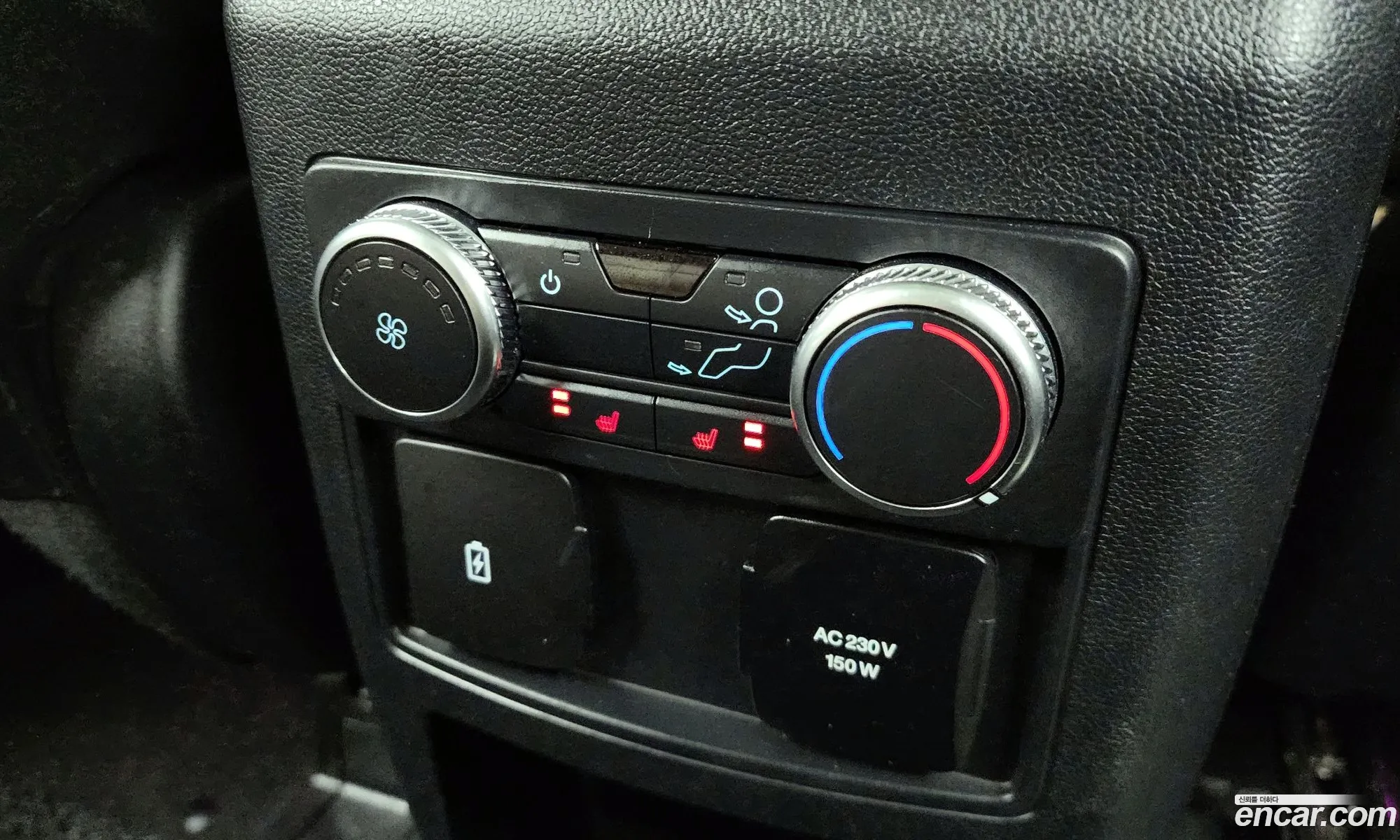 Ford Explorer 6th Gen 2020 1FMSK8FH5LGC66720 — 17