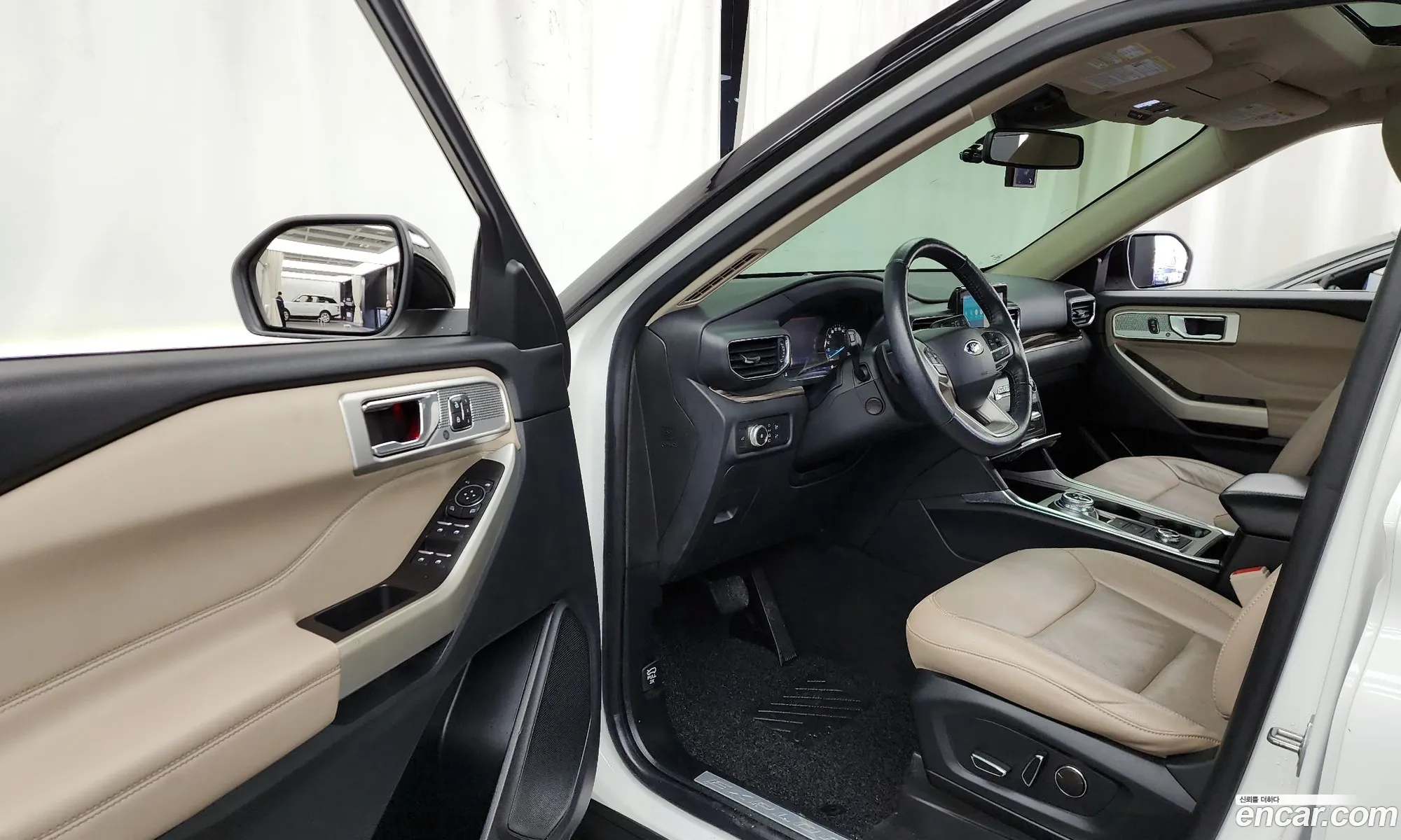 Ford Explorer 6th Gen 2020 1FMSK8FH5LGC66720 — 16