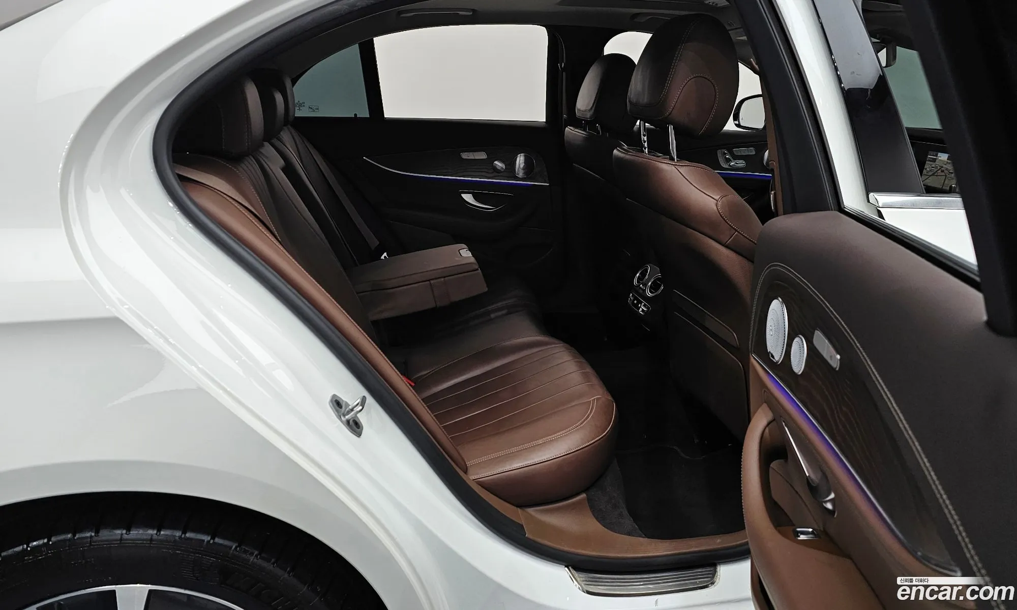 Mercedes-Benz E-Class W213 2020 W1KZF5EBXLA820197 — 15