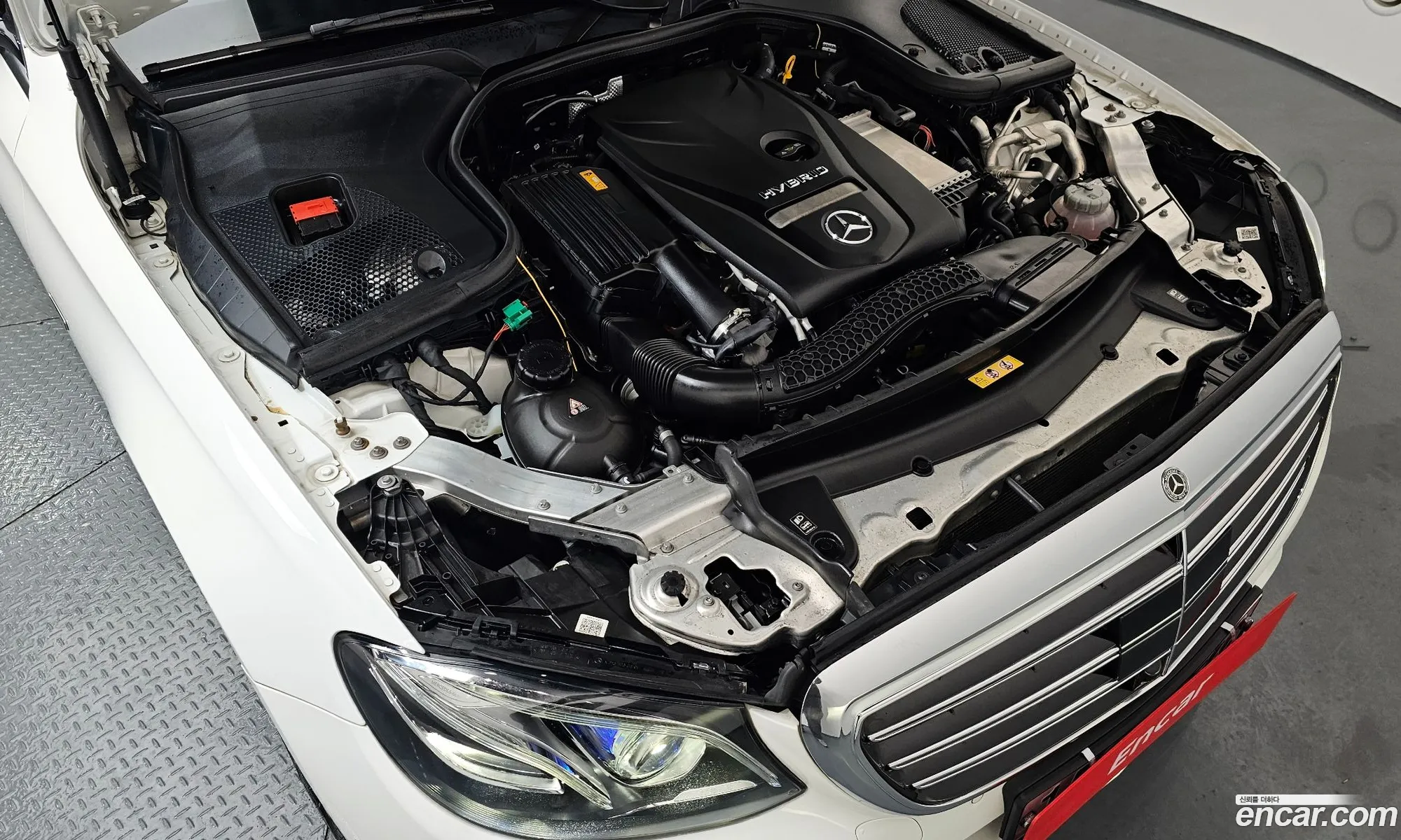 Mercedes-Benz E-Class W213 2020 W1KZF5EBXLA820197 — 17