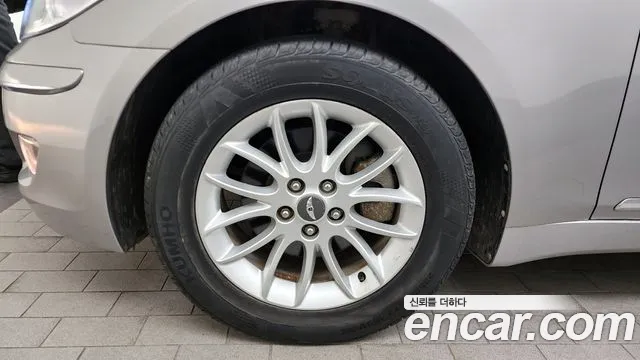 Hyundai Genesis 2010 — 15