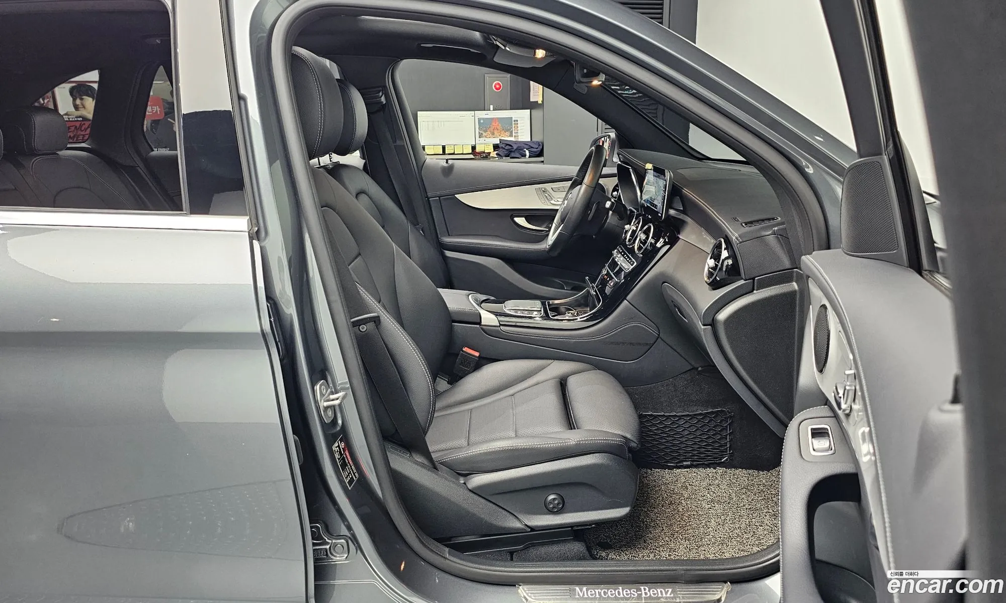Mercedes-Benz GLC-Class X253 2020 — 14