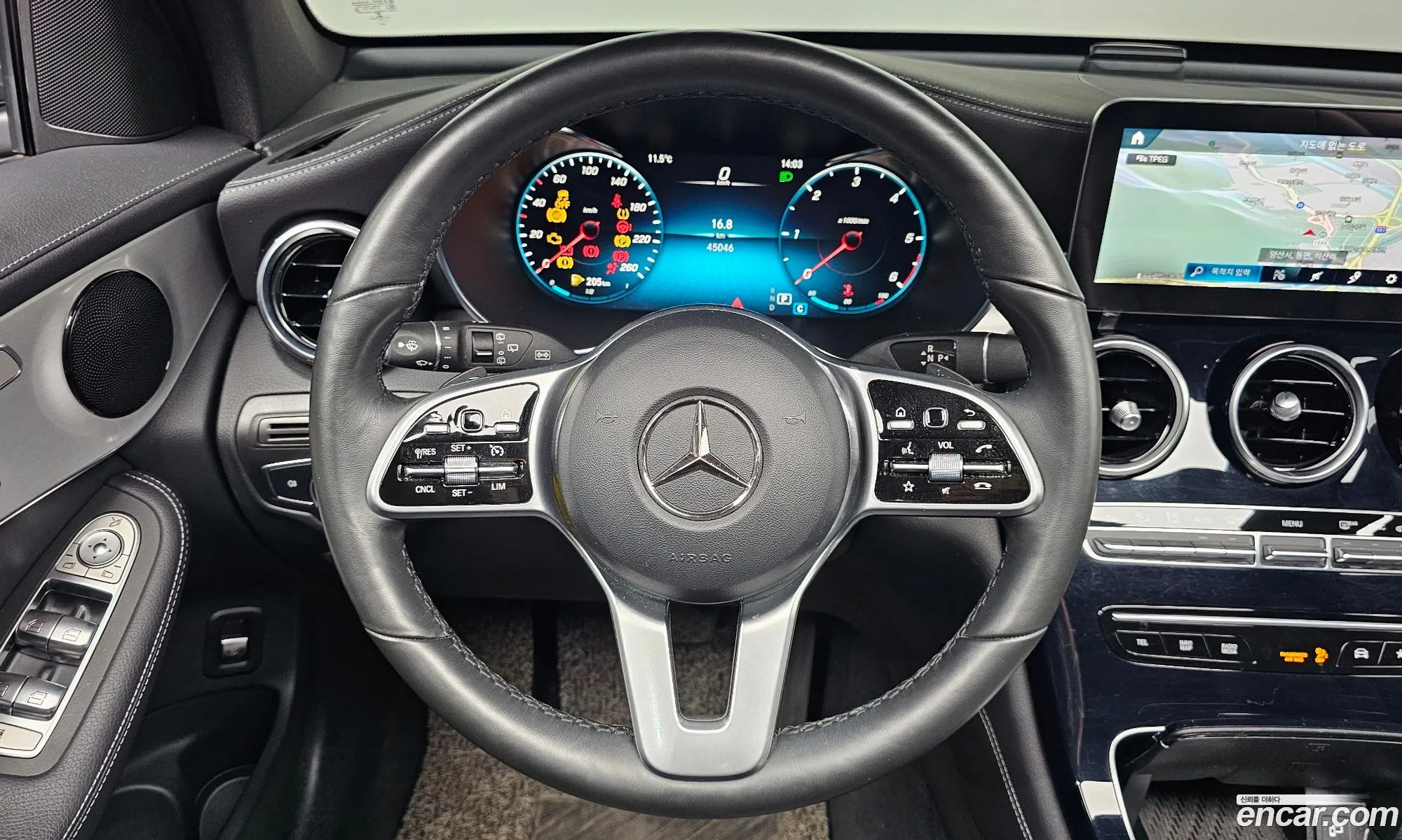 Mercedes-Benz GLC-Class X253 2020 — 11