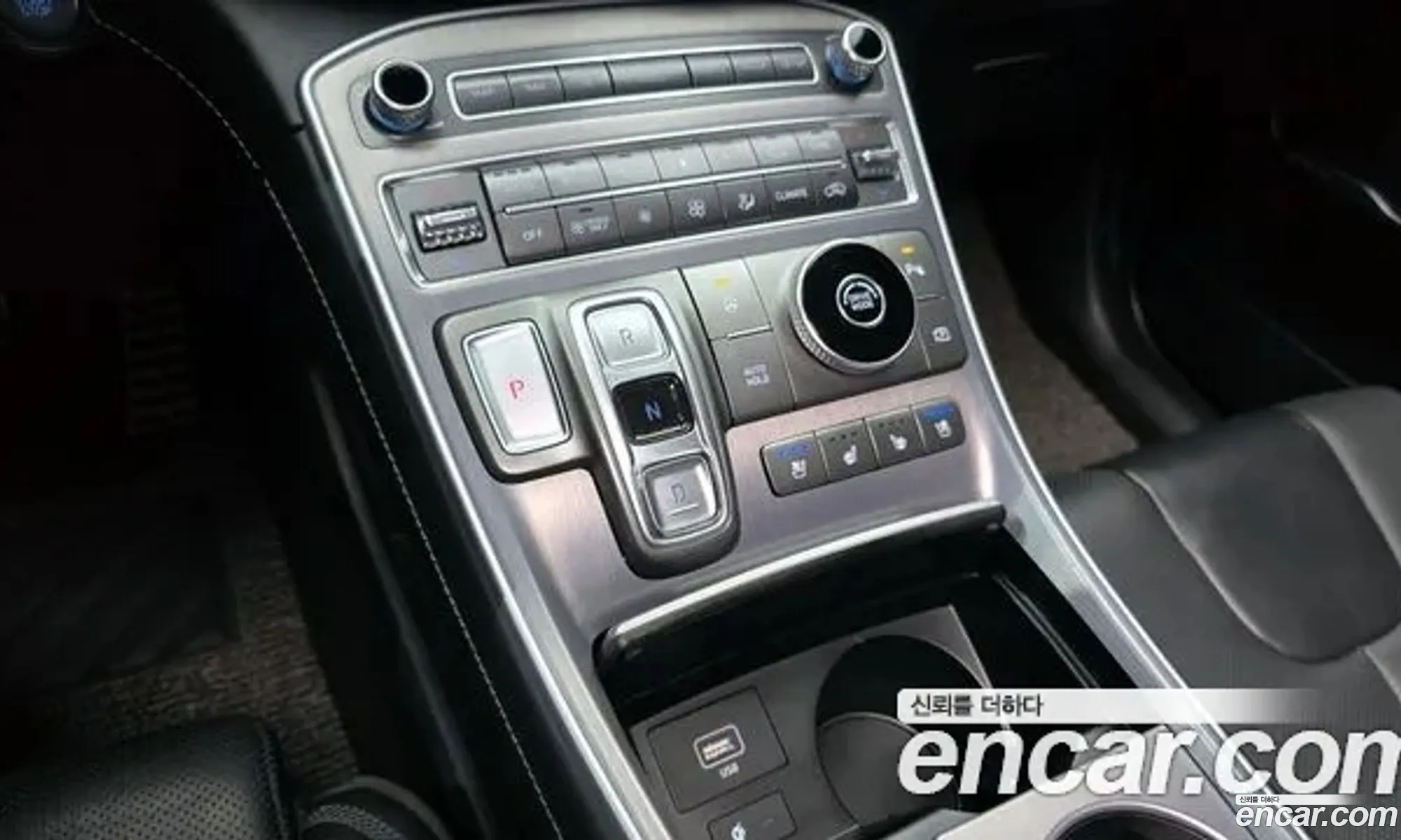 Hyundai Santa Fe 2021 — 16