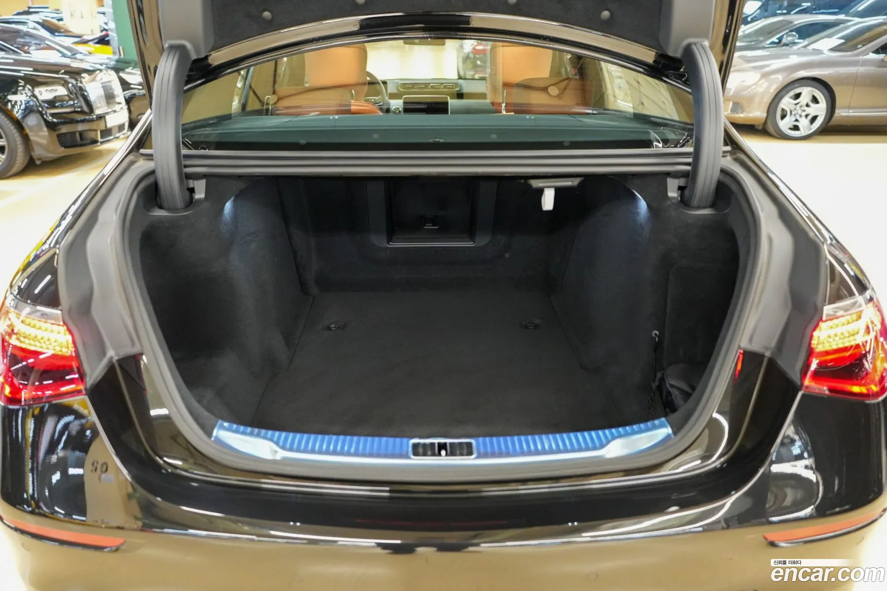 Mercedes-Benz S-Class W223 2025 — 17